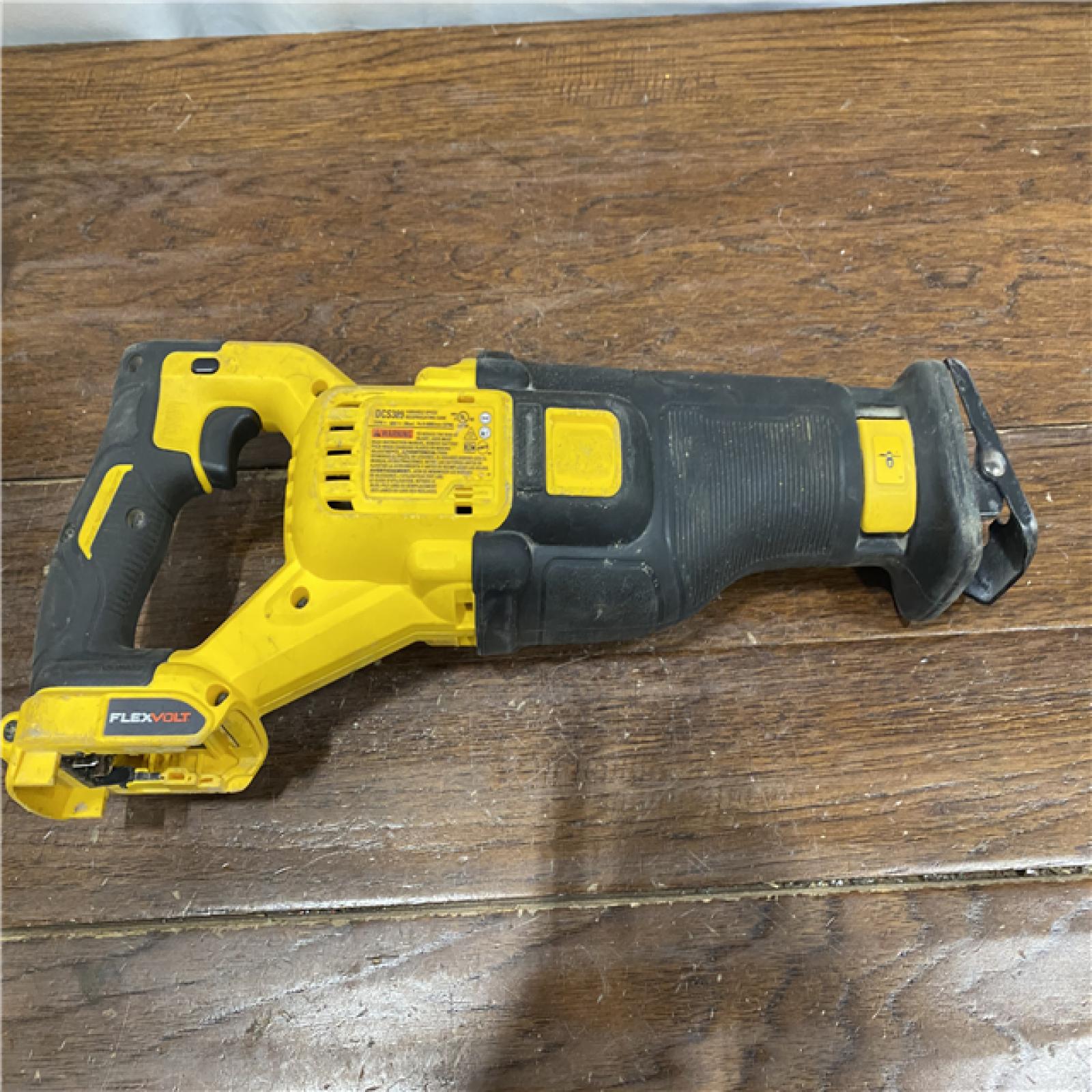 AS-ISDeWalt DCS389B FLEXVOLT 60V MAX Cordless Brushless Reciprocating Saw (Tool-Only)