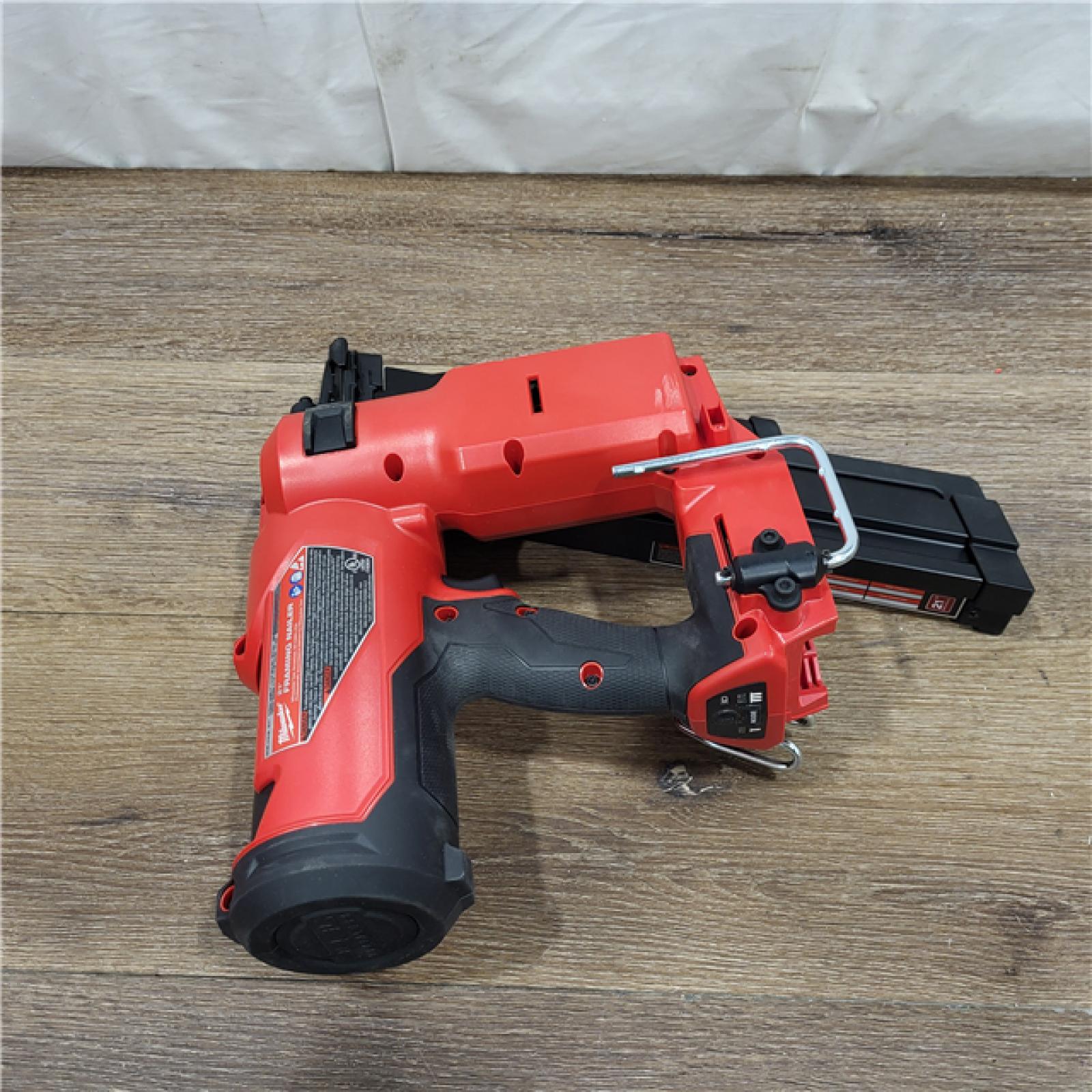 AS-IS Milwaukee 2744-20 M18 FUEL 21-Degree Cordless Framing Nailer (Tool Only)