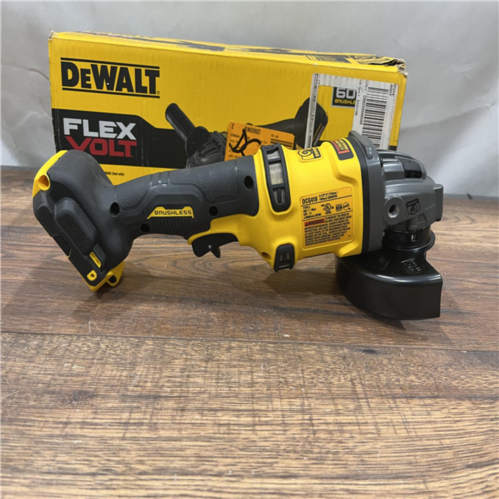 AS-IS DeWalt FLEXVOLT 60V MAX Cordless Grinder  4.5 - 6   9000 RPM  1 EA (115-DCG418B) (ONLY TOOL)