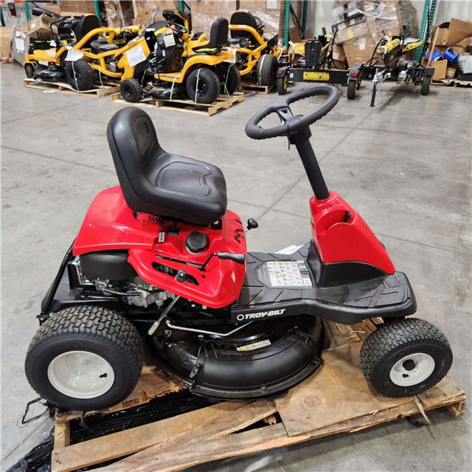 DALLAS LOCATION AS-IS Troy-Bilt 30 in. 10.5 HP Briggs and Stratton Engine  6-Speed