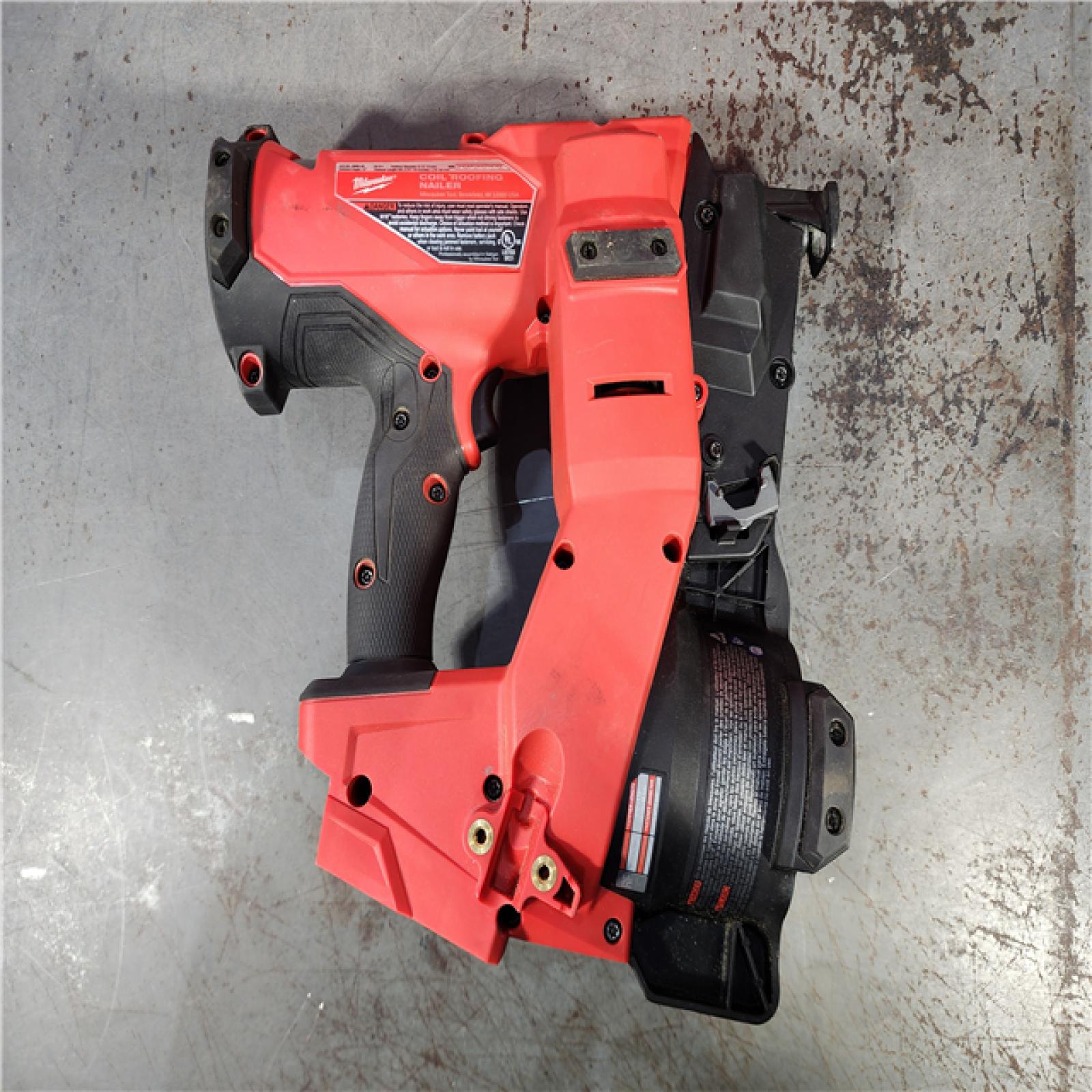 HOUSTON LOCATION - AS-IS M18 FUEL 18-Volt Lithium-Ion Brushless Cordless Coil Roofing Nailer (Tool Only)