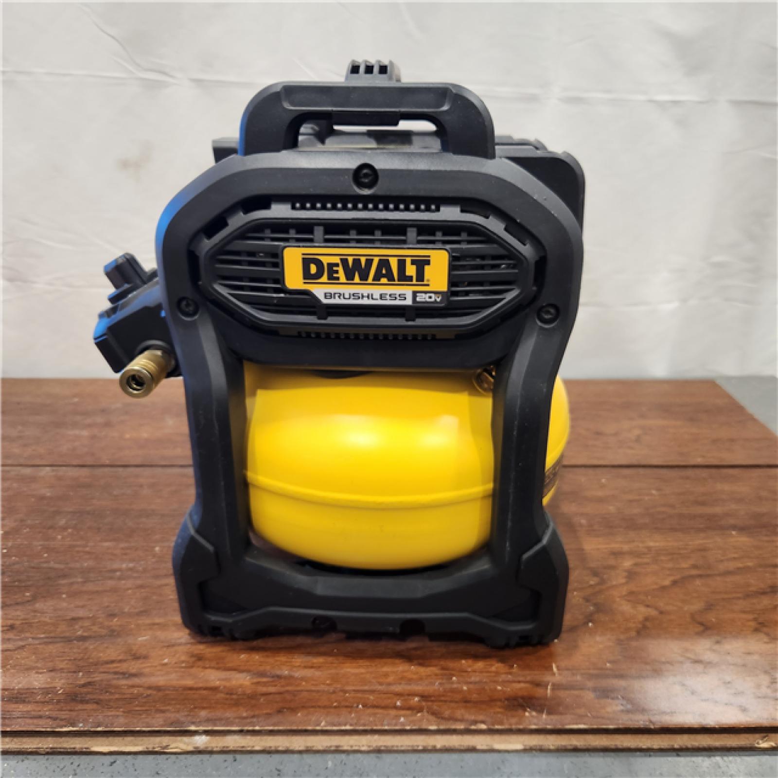 AS-IS DEWALT 20V MAX* 2-1/2 Gal. Brushless Cordless Air Compressor