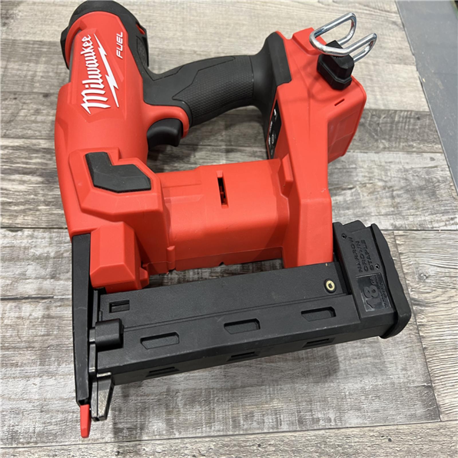 AS-IS MILWAUKEE M18 FUEL 18-Volt Lithium-Ion Brushless Cordless 18-Gauge 1/4 in. Narrow Crown Stapler (Tool-Only)