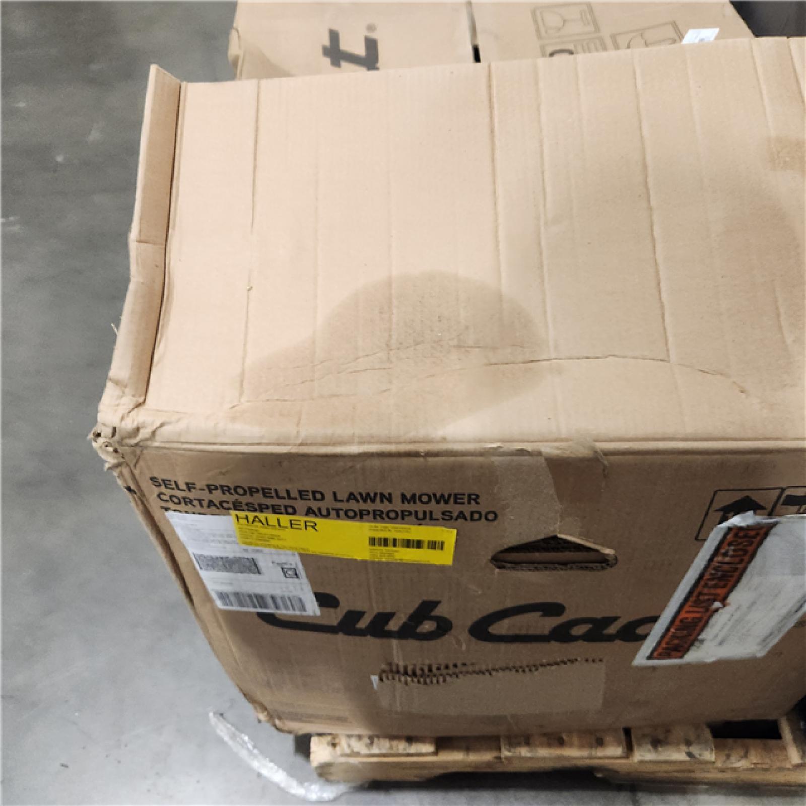 Dallas Location - As-Is Cub Cadet SC900 Lawn Mower (12ABR27B710)