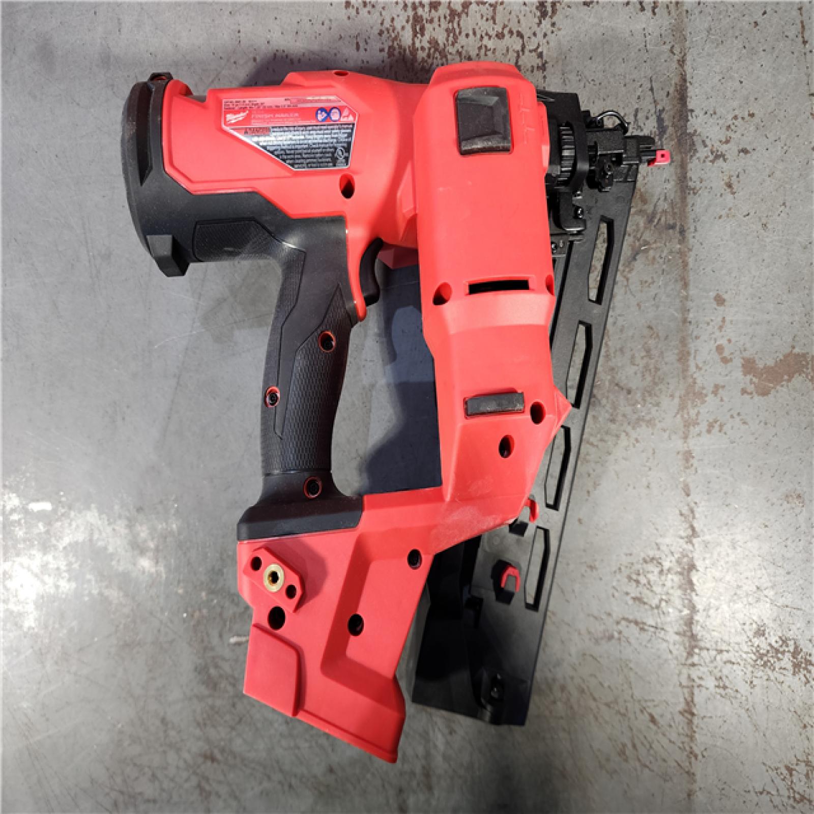 HOUSTON LOCATION - AS-IS (APPEARS LIKE NEW) Milwaukee 2841-20 18V Cordless Gen II 16 Gauge Angled Finish Nailer (Tool Only)