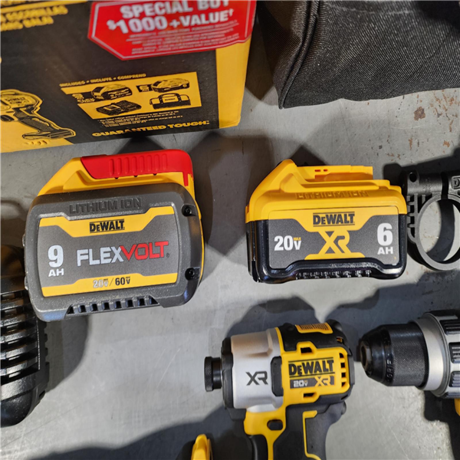 HOUSTON LOCATION - AS-IS (APPEARS LIKE NEW) DEWALT 20-Volt Lithium-Ion Cordless 3-Tool Combo Kit with FLEXVOLT 9 Ah and 20V 6 Ah Batteries and Charger