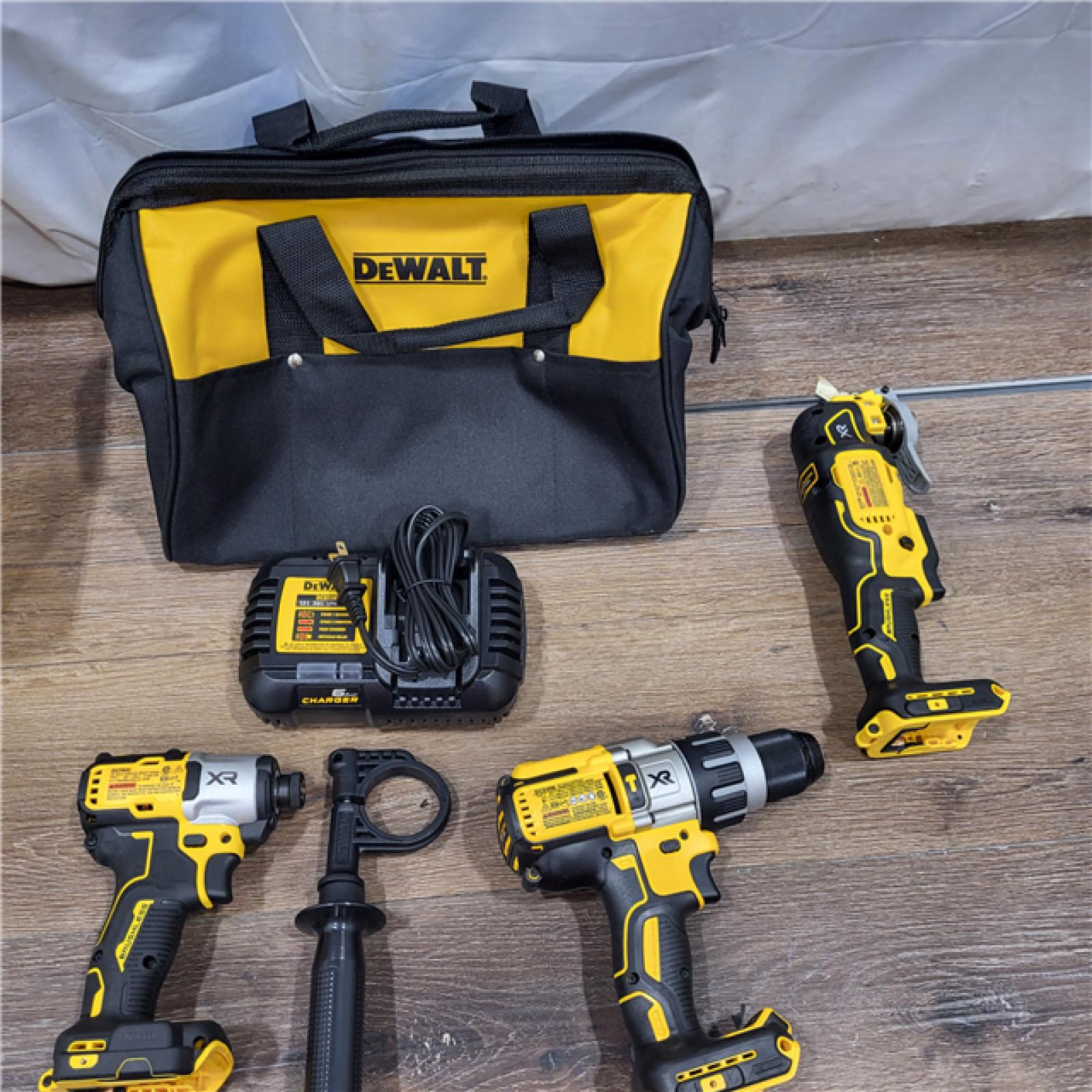 AS-IS DEWALT 20-Volt Lithium-Ion Cordless 3-Tool Combo Kit with FLEXVOLT 9 Ah and 20V 6 Ah Batteries and Charger