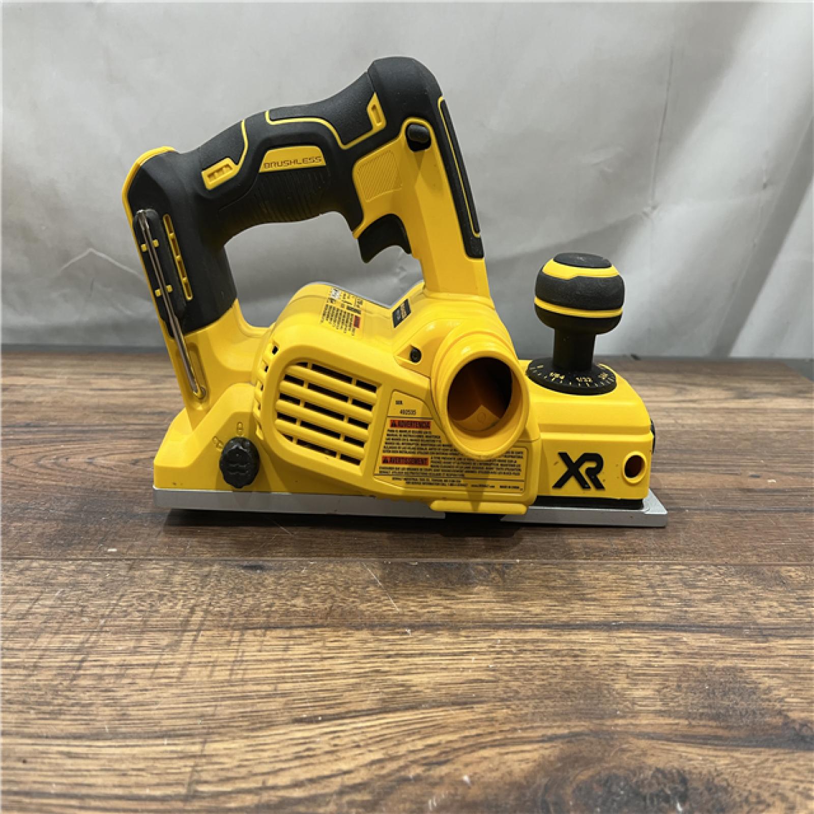 AS-IS DEWALT DCP580B 20V MAX Lithium Ion Brushless Planer