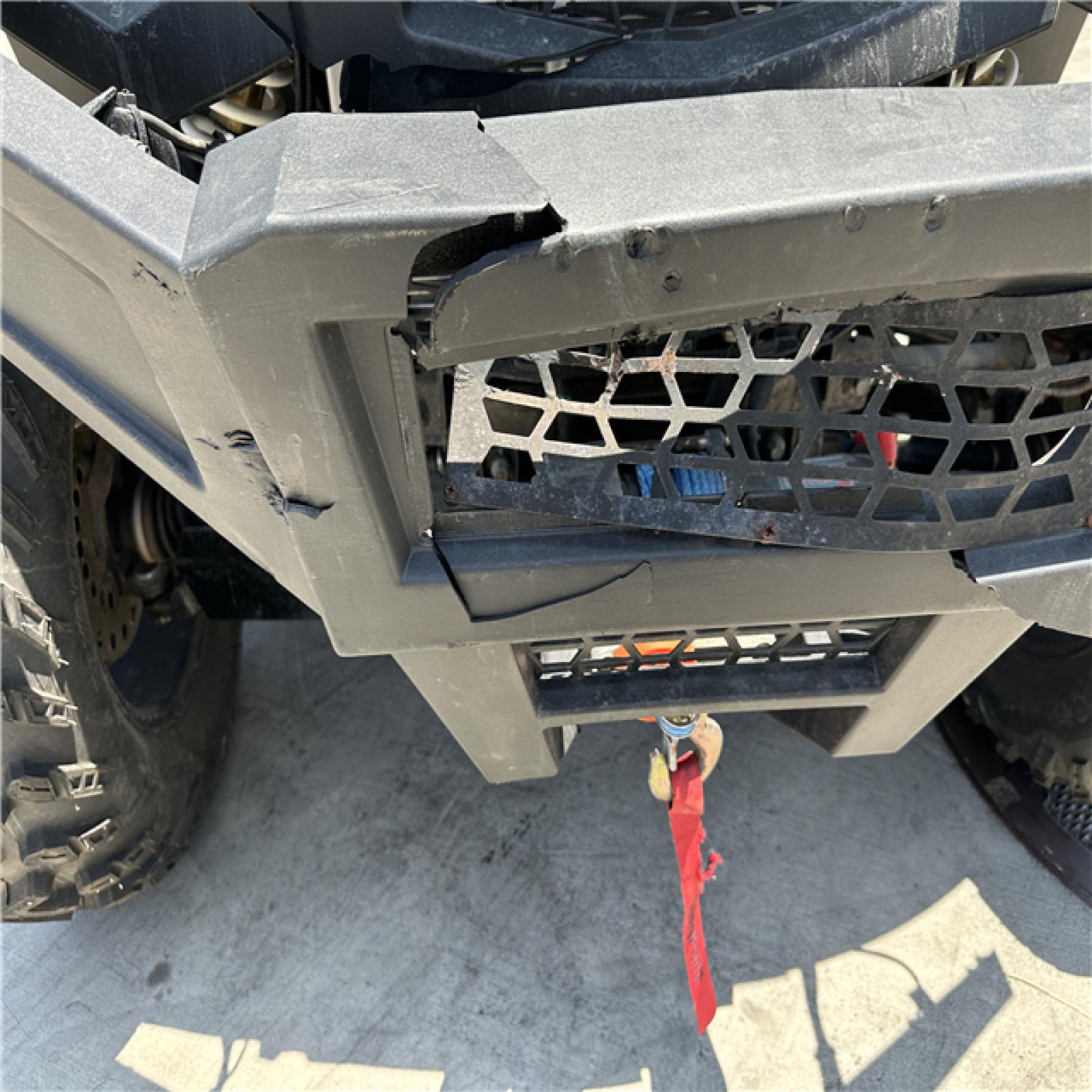 California AS-IS VECTOR 700 4WD UTV in Camo Utility Vehicle (No Key/Body Damage)