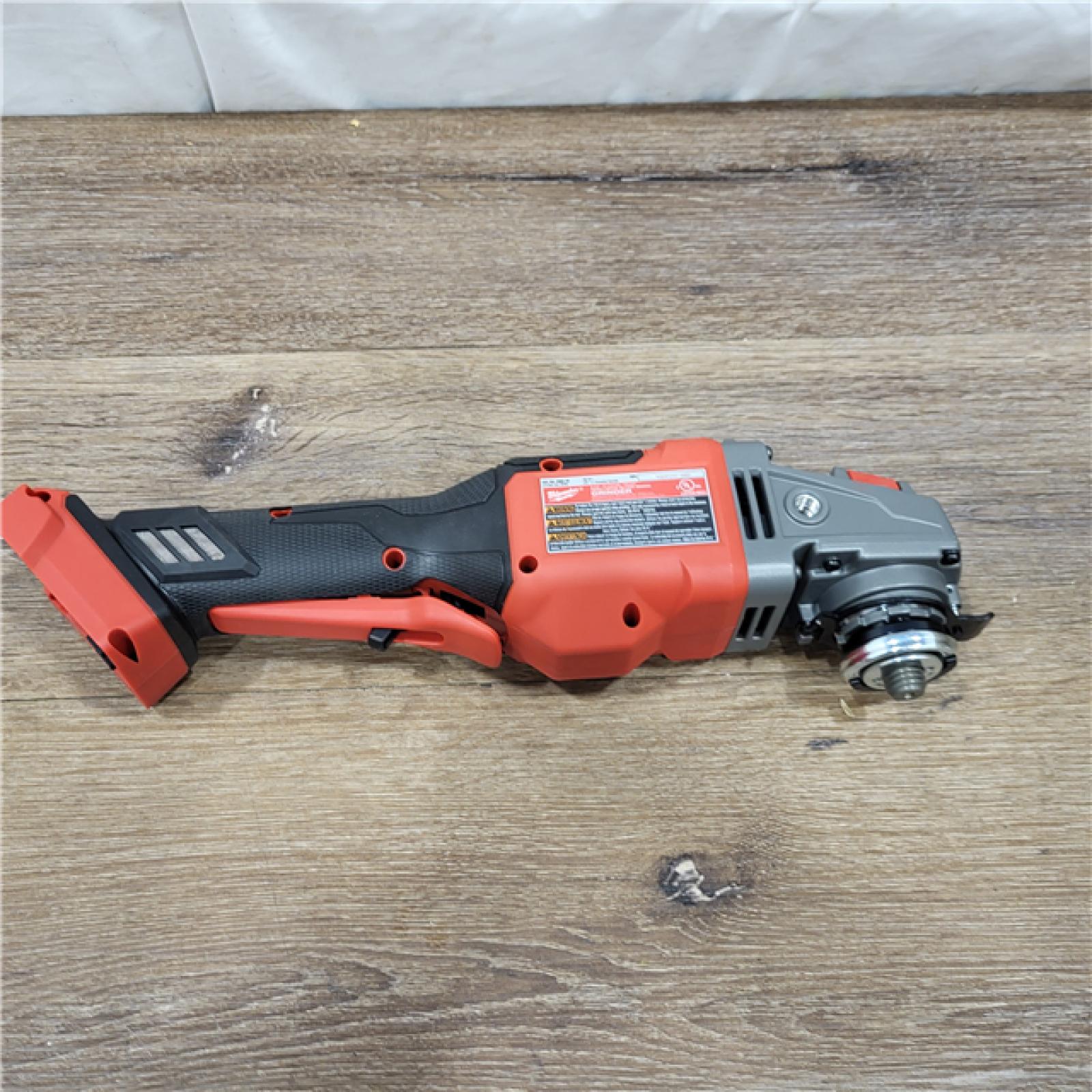 AS-IS Milwaukee 18V M18 FUEL Lithium-Ion Brushless Cordless Braking Grinder Paddle Switch (Tool Only)