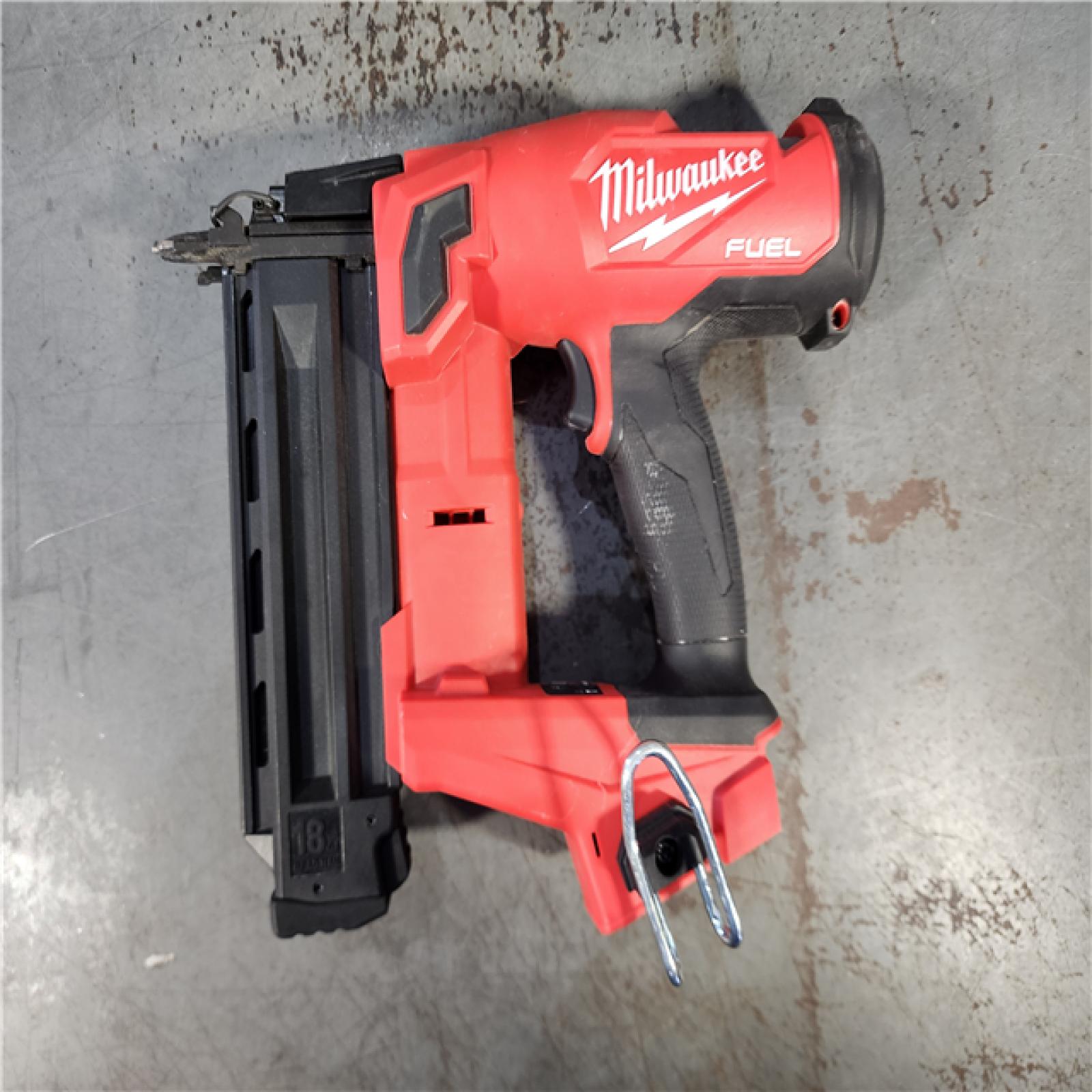 HOUSTON LOCATION - AS-IS MILWAUKEE 3 TOOL COMBO KIT