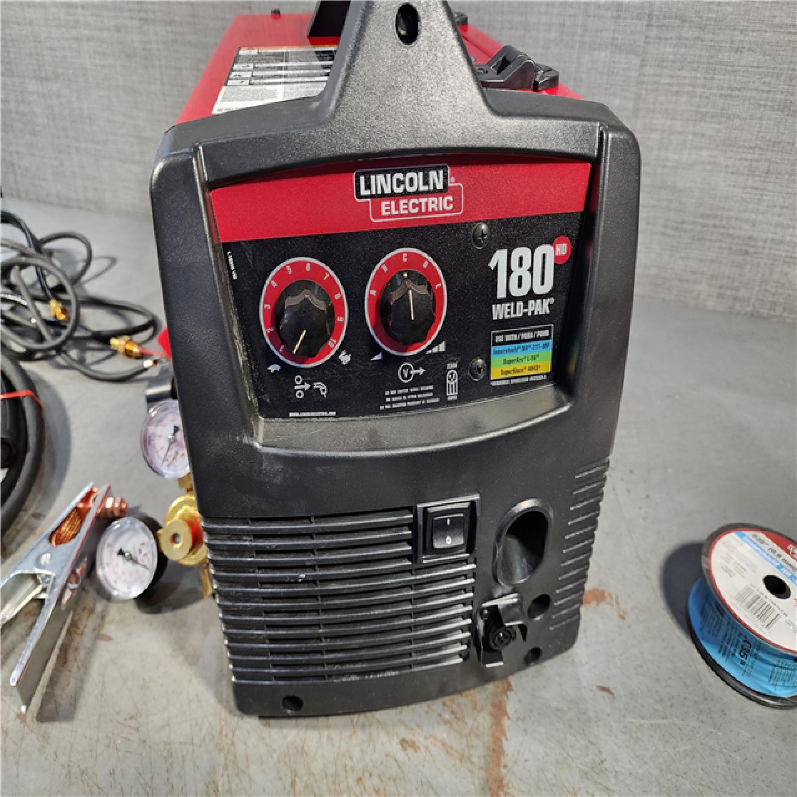 HOUSTON LOCATION - AS-IS (APPEARS LIKE NEW) Lincoln Electric 180 Amp Weld-Pak 180 HD