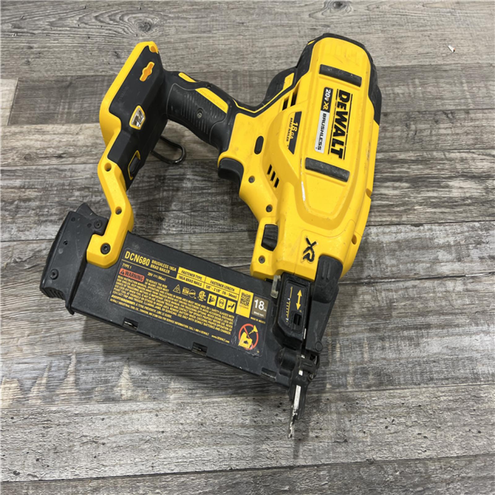 AS-IS DeWalt 20V MAX XR Lithium-Ion Electric Cordless 18-Gauge Brad Nailer (Tool Only)