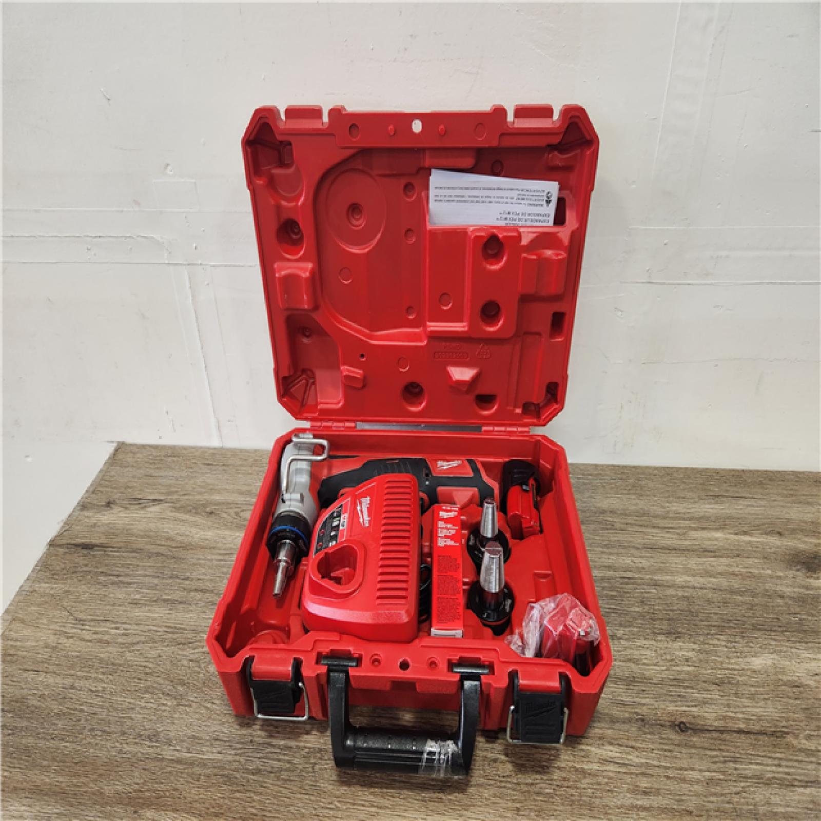 Phoenix Location NEW Milwaukee M12 12-Volt Lithium-Ion Cordless PEX Expansion Tool Kit with (2) 1.5 Ah Batteries, (3) Expansion Heads and Hard Case