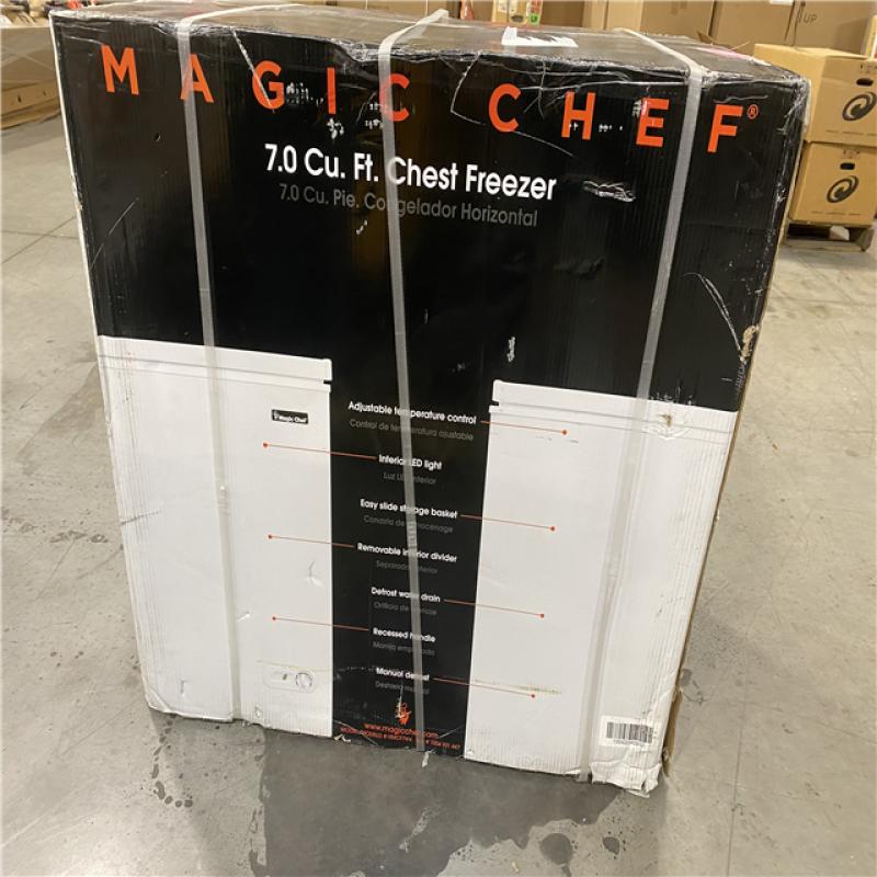 Magic Chef 7.0 cu. ft. Chest Freezer in White HMCF7W4 - The Home Depot