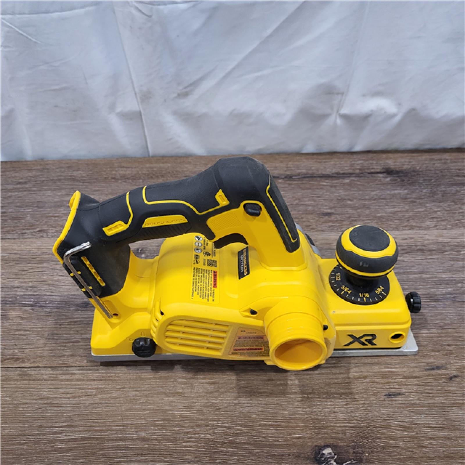 AS-IS DEWALT DCP580B 20V MAX Lithium Ion Brushless Planer