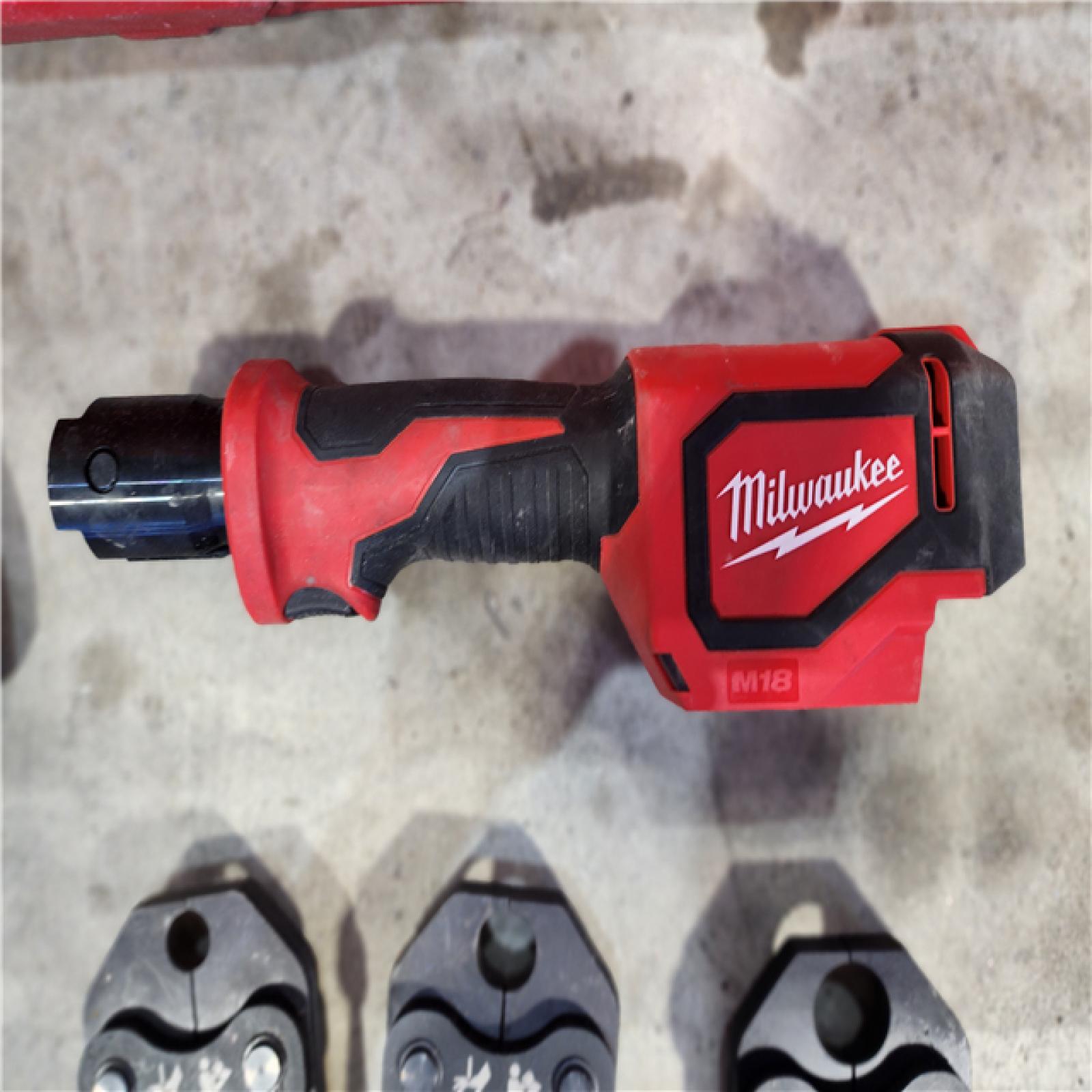 HOUSTON LOCATION - AS-IS M18 18V Lithium-Ion Cordless Short Throw Press Tool Kit with 3 PEX Crimp Jaws (2) 2.0 Ah Batteries and Charger