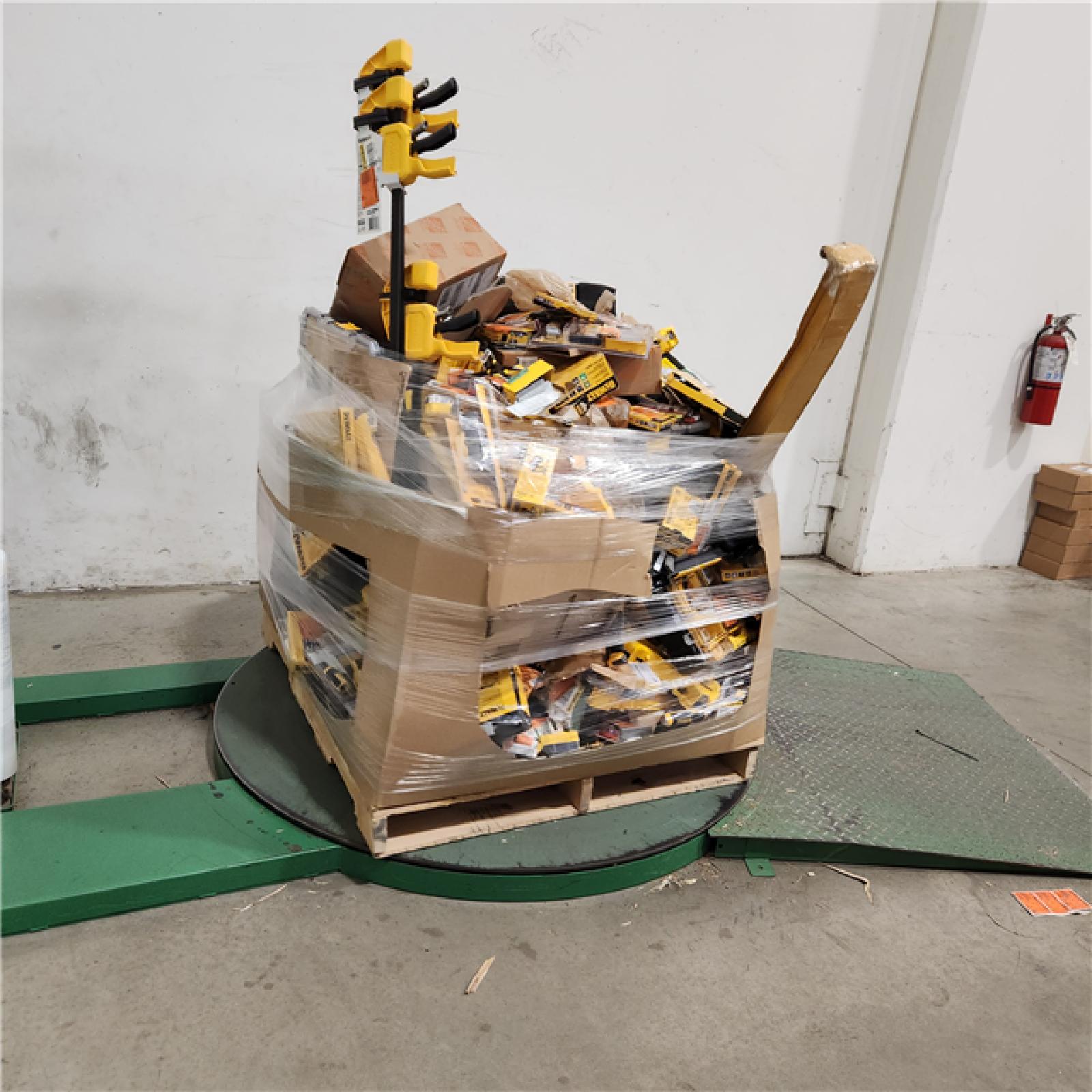 Dallas Location - As-Is DEWALT Tool Pallet