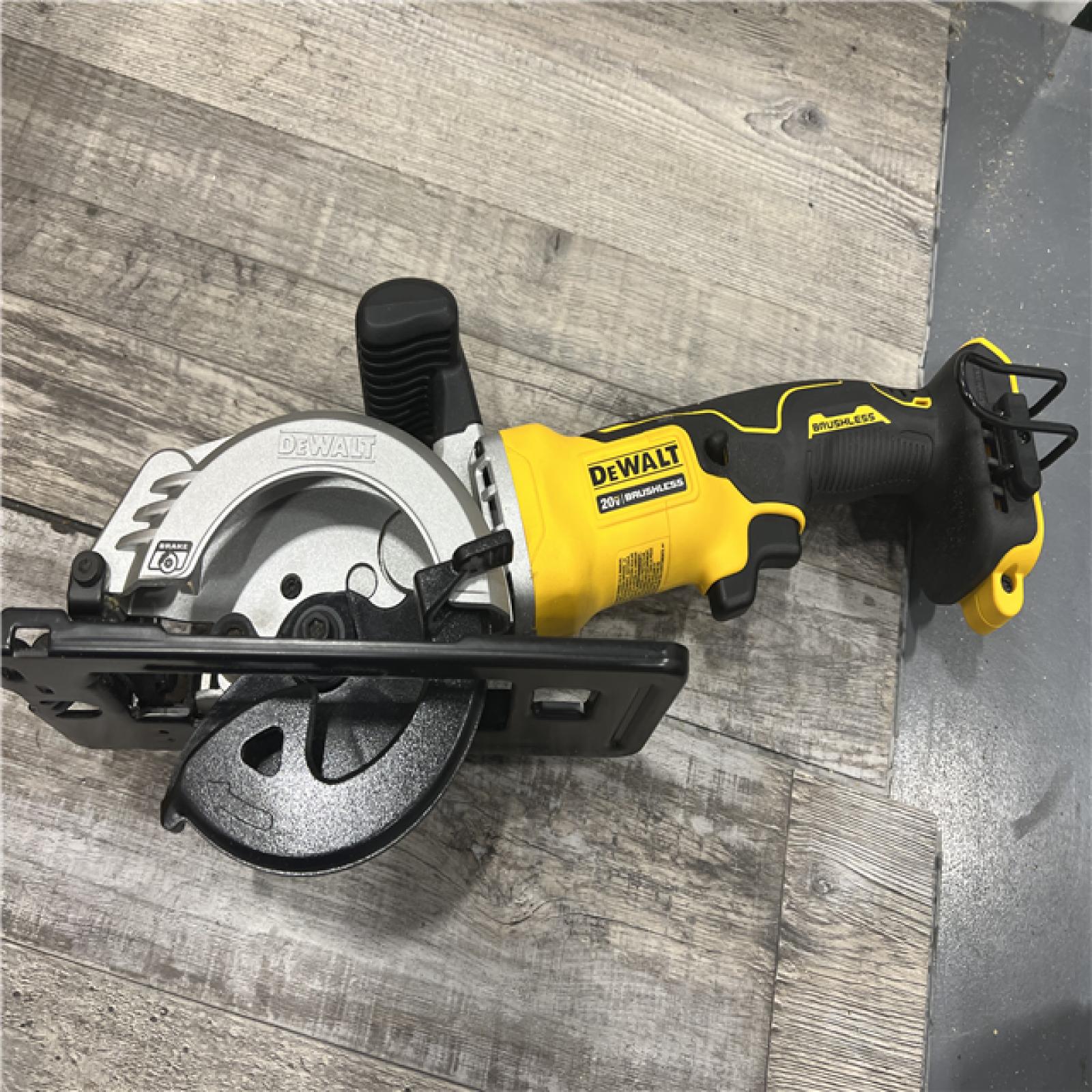 AS-IS DEWALT ATOMIC 20V MAX Cordless Brushless 4-1/2 in. Circular Saw (Tool Only)