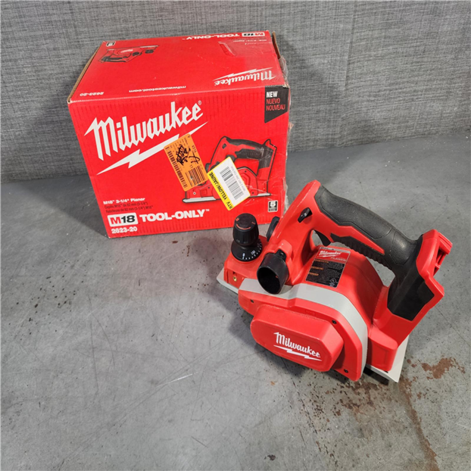 HOUSTON LOCATION - AS-IS Milwaukee M18 18-Volt Lithium-Ion Cordless 3-1/4 in. Planer (Tool-Only)