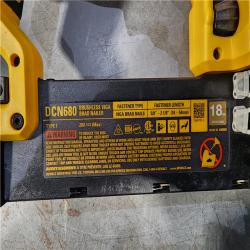 HOUSTON LOCATION - AS-IS DEWALT 20V MAX XR 18 Gauge Brad Nailer Kit