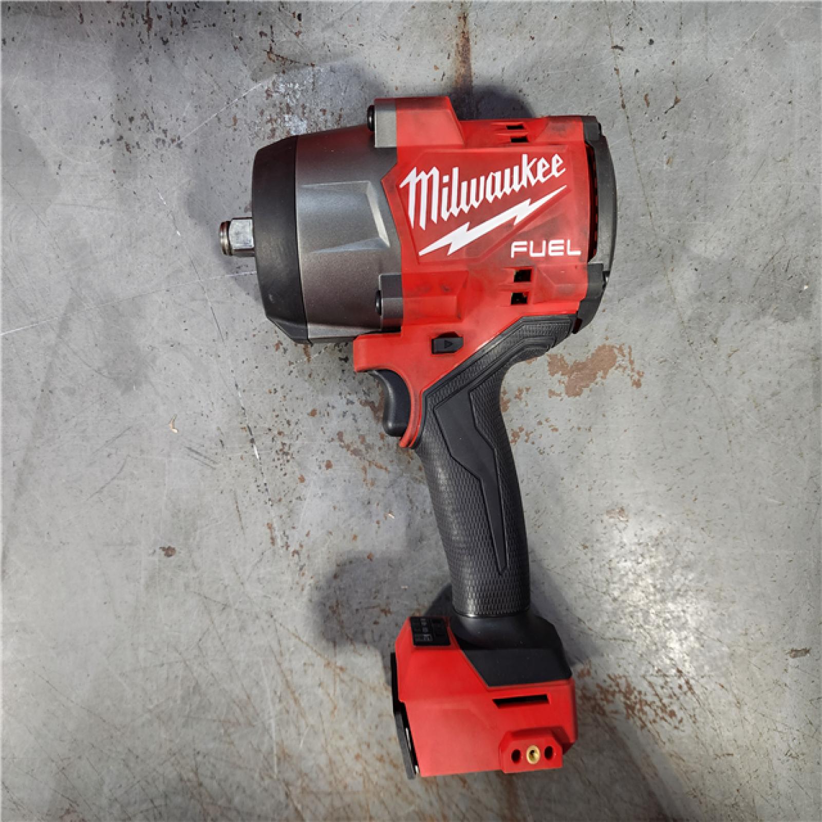 HOUSTON LOCATION - AS-IS Milwaukee M18 1/2 in. Cordless Brushless High Torque Impact Wrench Kit (Battery & Charger)