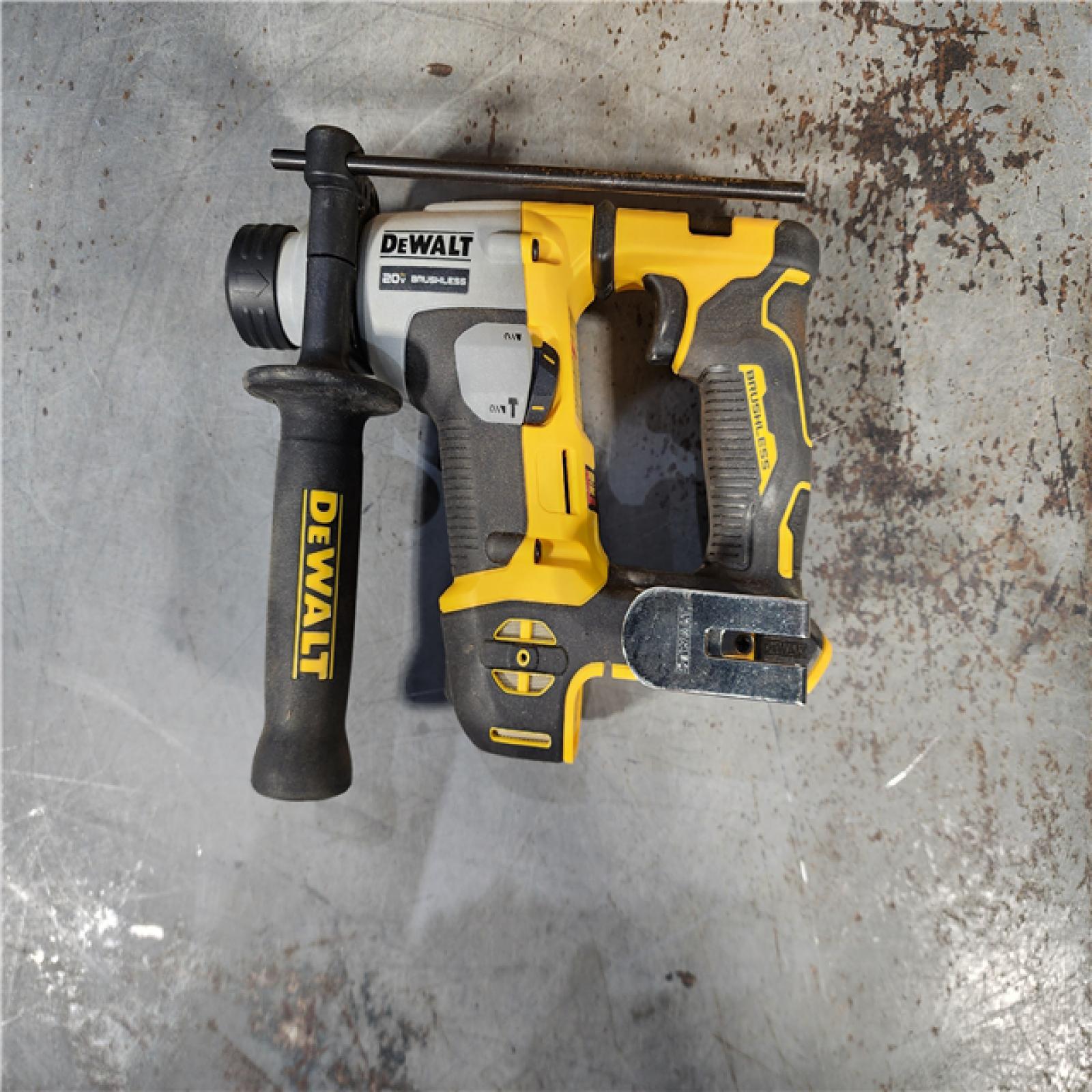 HOUSTON LOCATION - AS-IS Dewalt DCH172B MAX Atomic 20V 5/8 Inch Brushless Cordless SDS Plus Rotary Hammer (Tool Only)