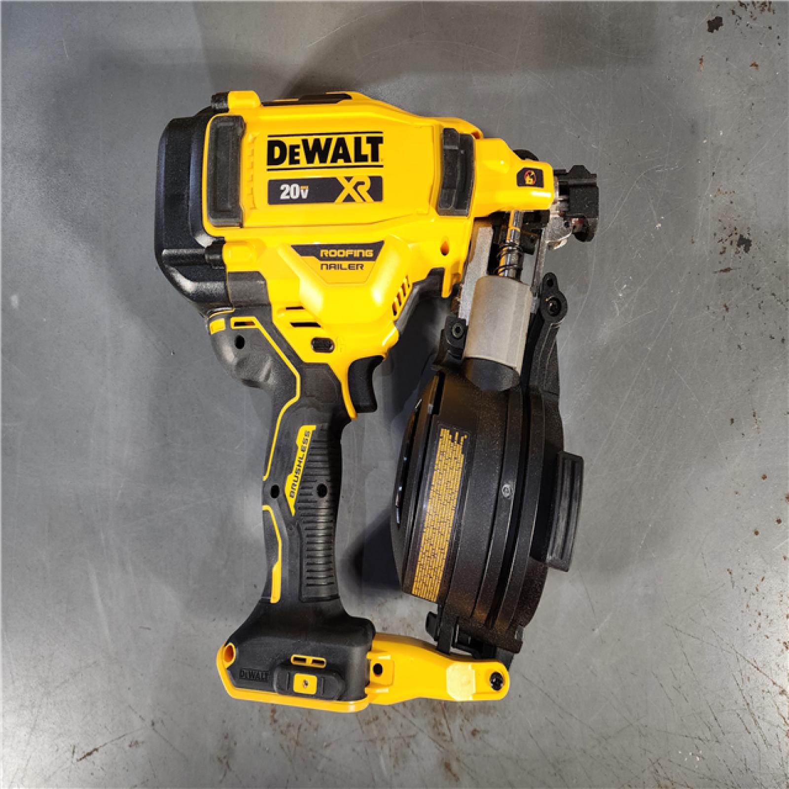 HOUSTON LOCATION - AS-IS (APPEARS LIKE NEW) DeWalt DCN45RNB 20V Max 15 Degree Cordless Coil Roofing Nailer (Tool Only)