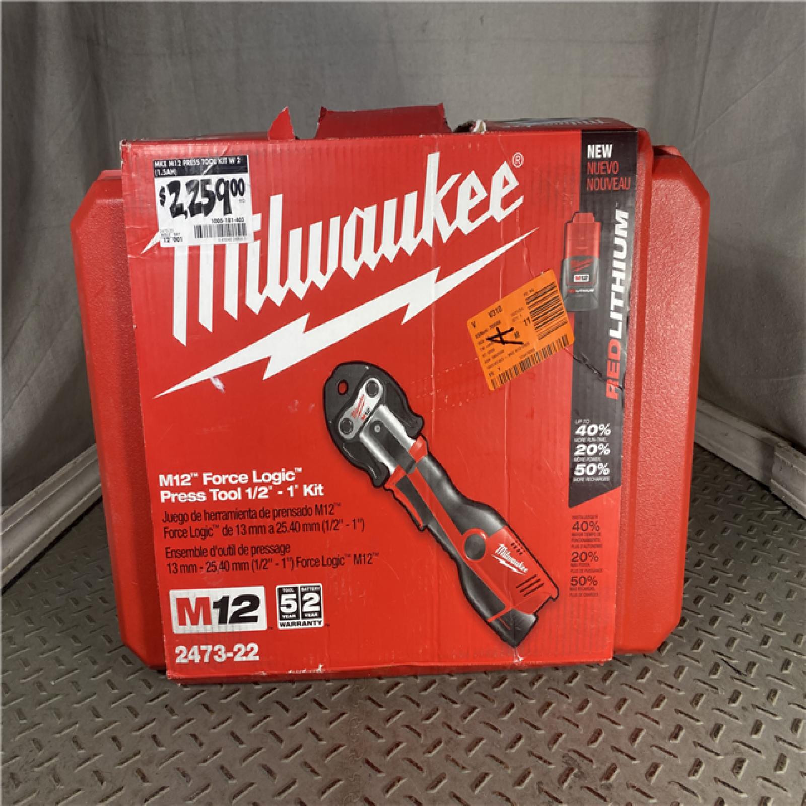 HOUSTON LOCATION - AS -IS Milwaukee M12 Force Logic Press Tool 1/2 in. to 1 in. Kit