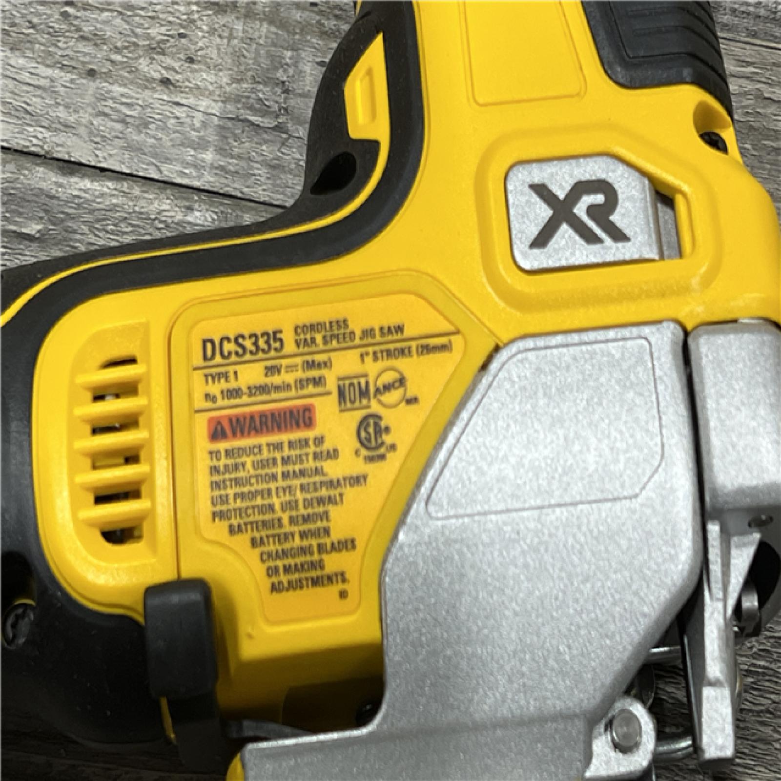 AS-IS DEWALT 20V MAX XR Cordless Barrel Grip Jigsaw (Tool Only)