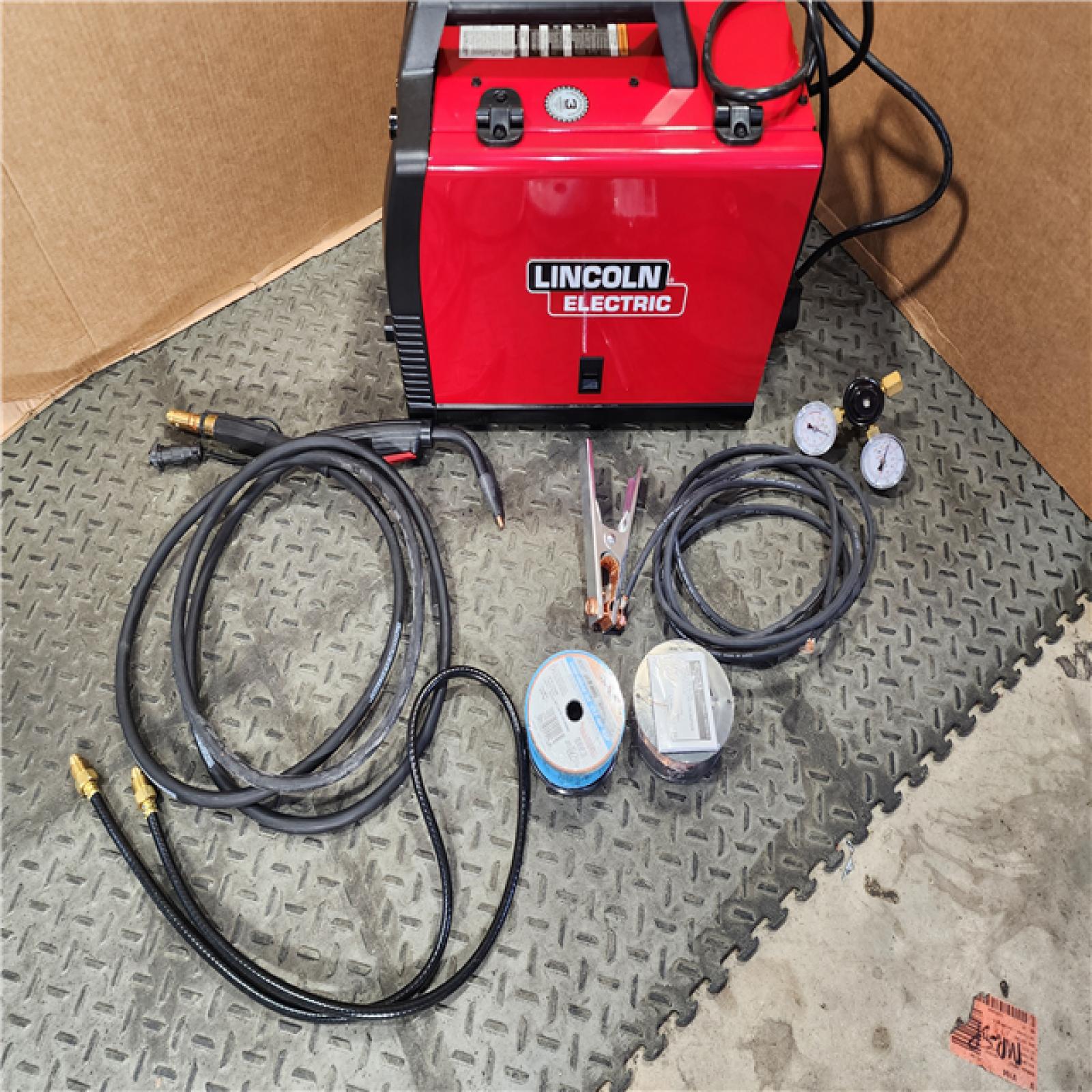 HOUSTON LOCATION - AS-IS Lincoln Electric 180 Amp Weld-Pak 180 HD