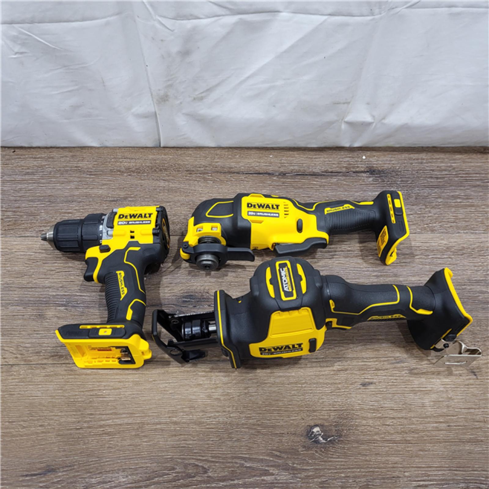 AS-IS DeWalt 20V MAX ATOMIC Cordless Brushless 4 Tool Combo Kit