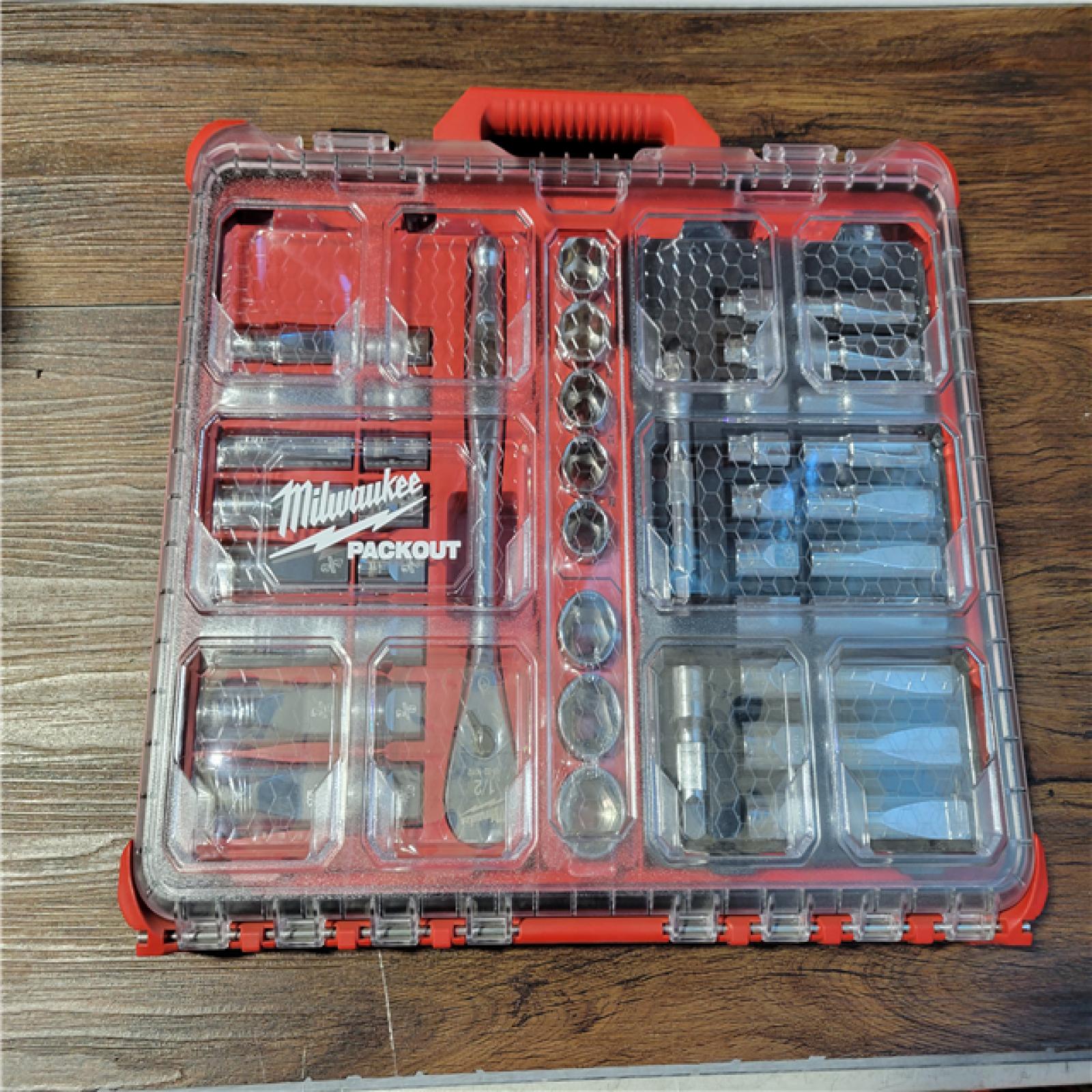 CALIFORNIA NEW MILWAUKEE 47PC 1/2 DRIVE METRIC &SAE RATCHET AND SOCKET SET W/ PACKOUT LOW-PROFILE ORGANIZER