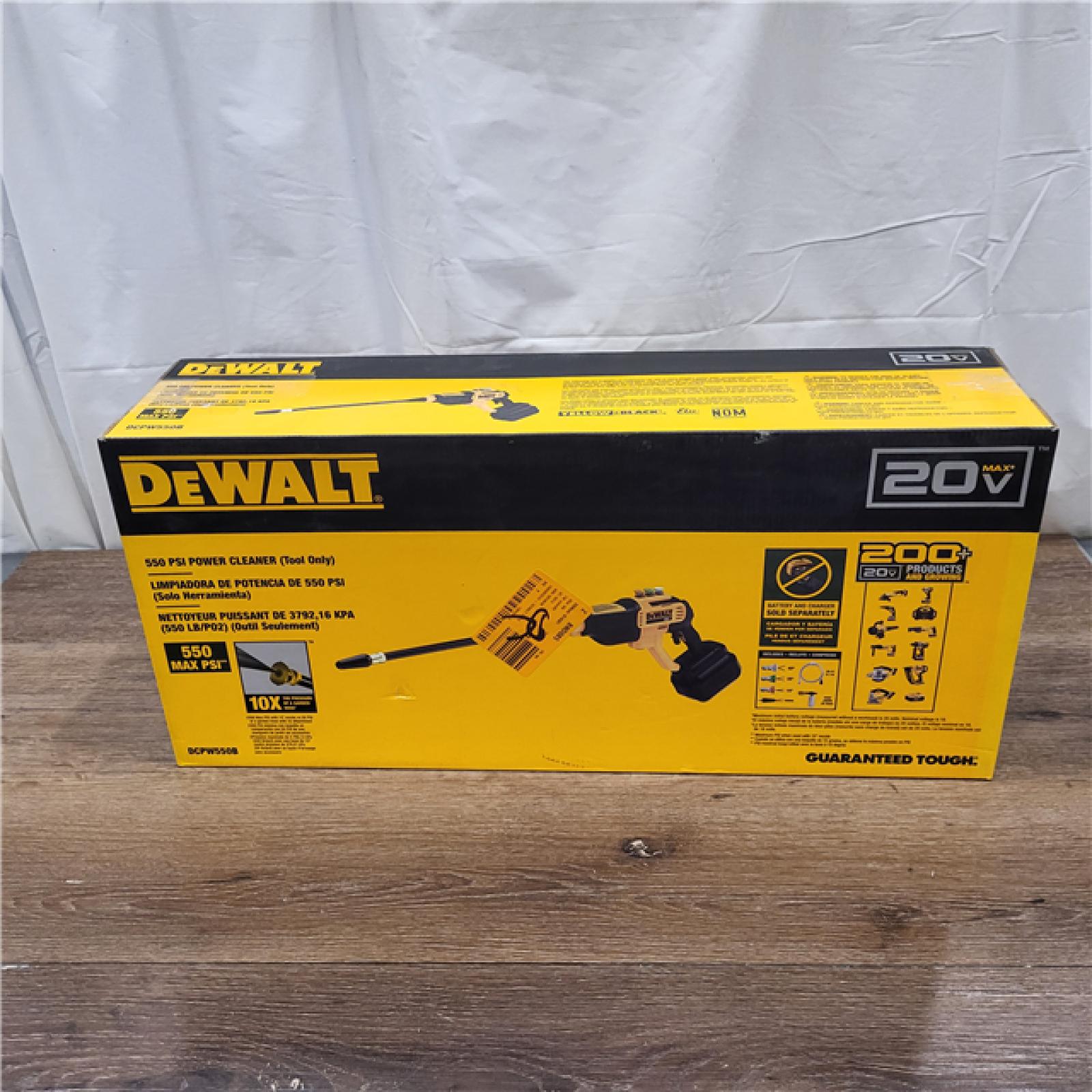 AS-IS Dewalt 20V 550 PSI  1 GPM Cordless Power Cleaner W/ 4 Nozzles Tool-Only DCPW550B