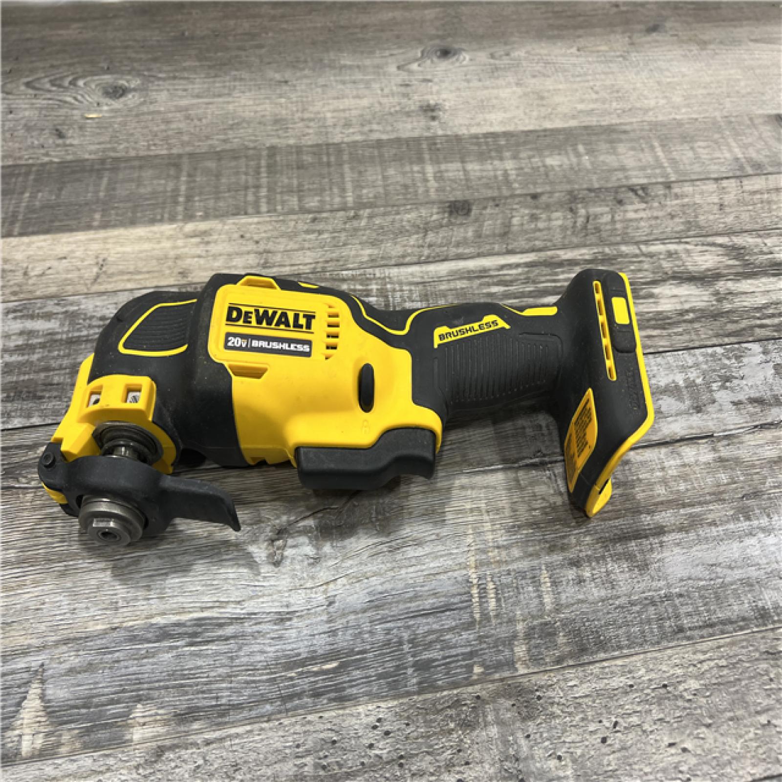 AS-IS DEWALT ATOMIC 20V MAX Cordless Brushless Oscillating Multi Tool (Tool Only)