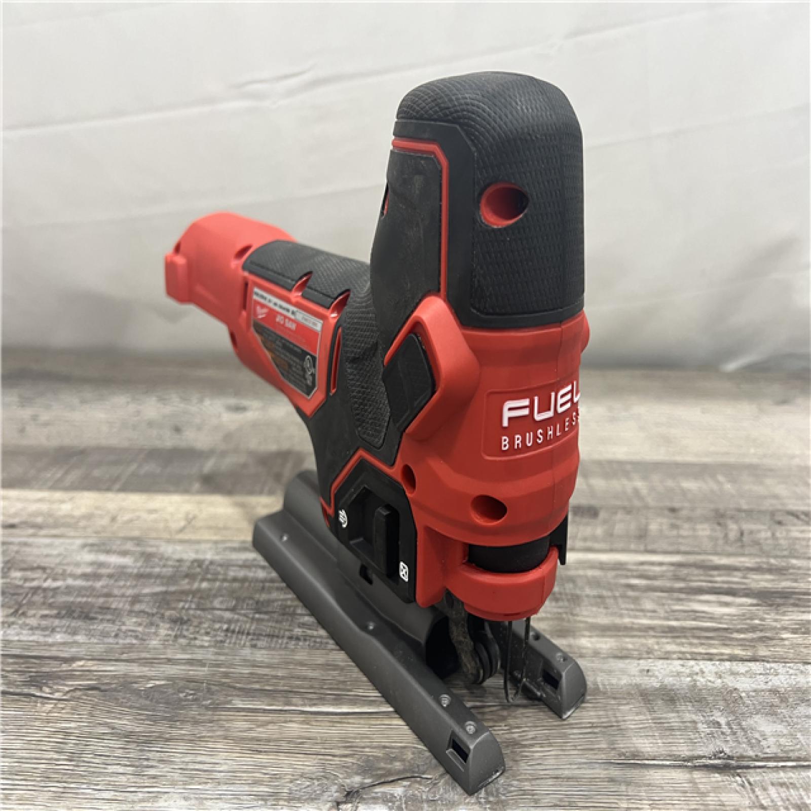 AS-IS Milwaukee M18 FUEL 18 Volt Lithium-Ion Brushless Barrel Grip Cordless Jig Saw (Bare Tool)