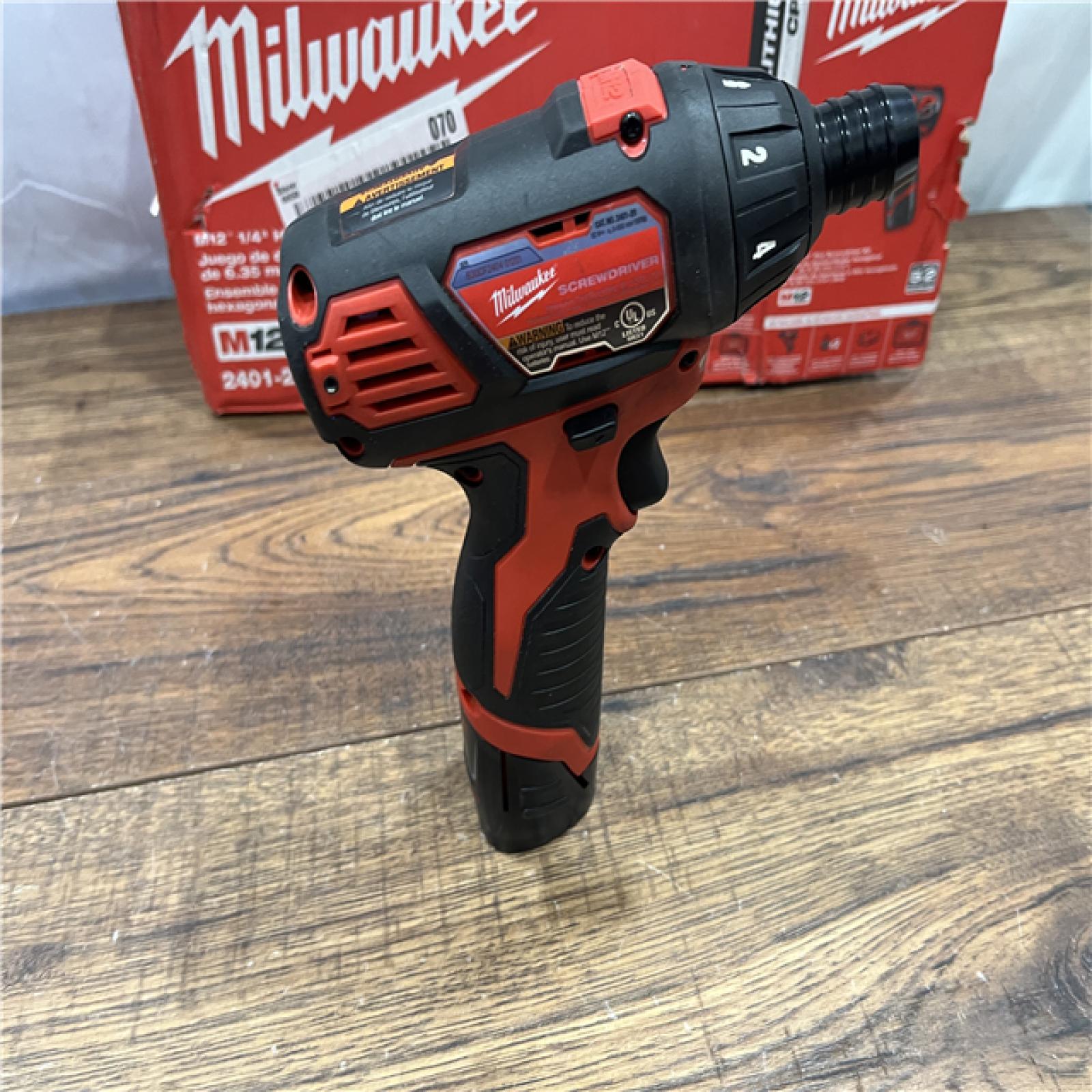 AS-IS Milwaukee 2401-22 - M12 12V Cordless Screwdriver Kit