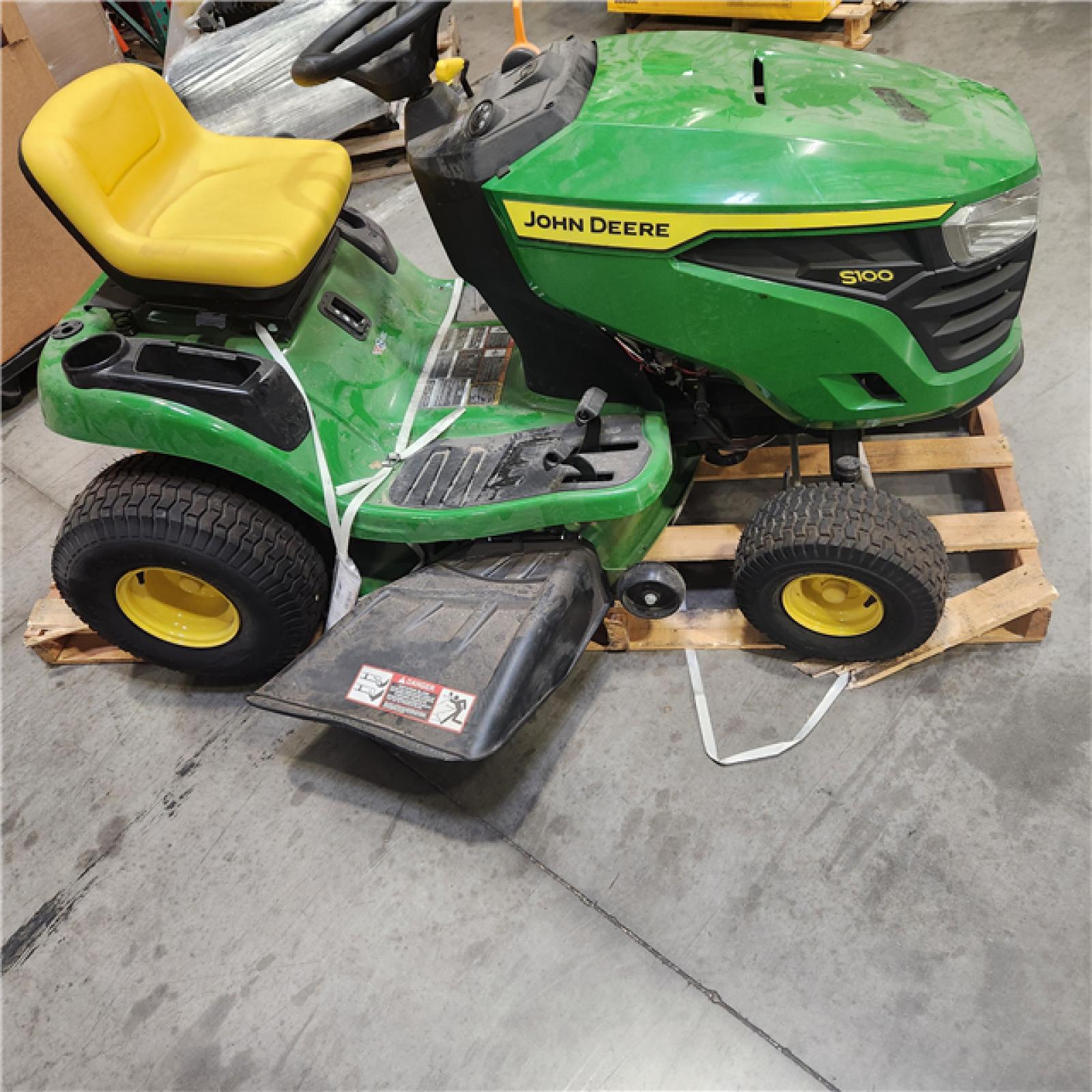 Dallas Location - As-Is JJohn Deere S100 42-in 17.5-HP Gas Riding Lawn Mower