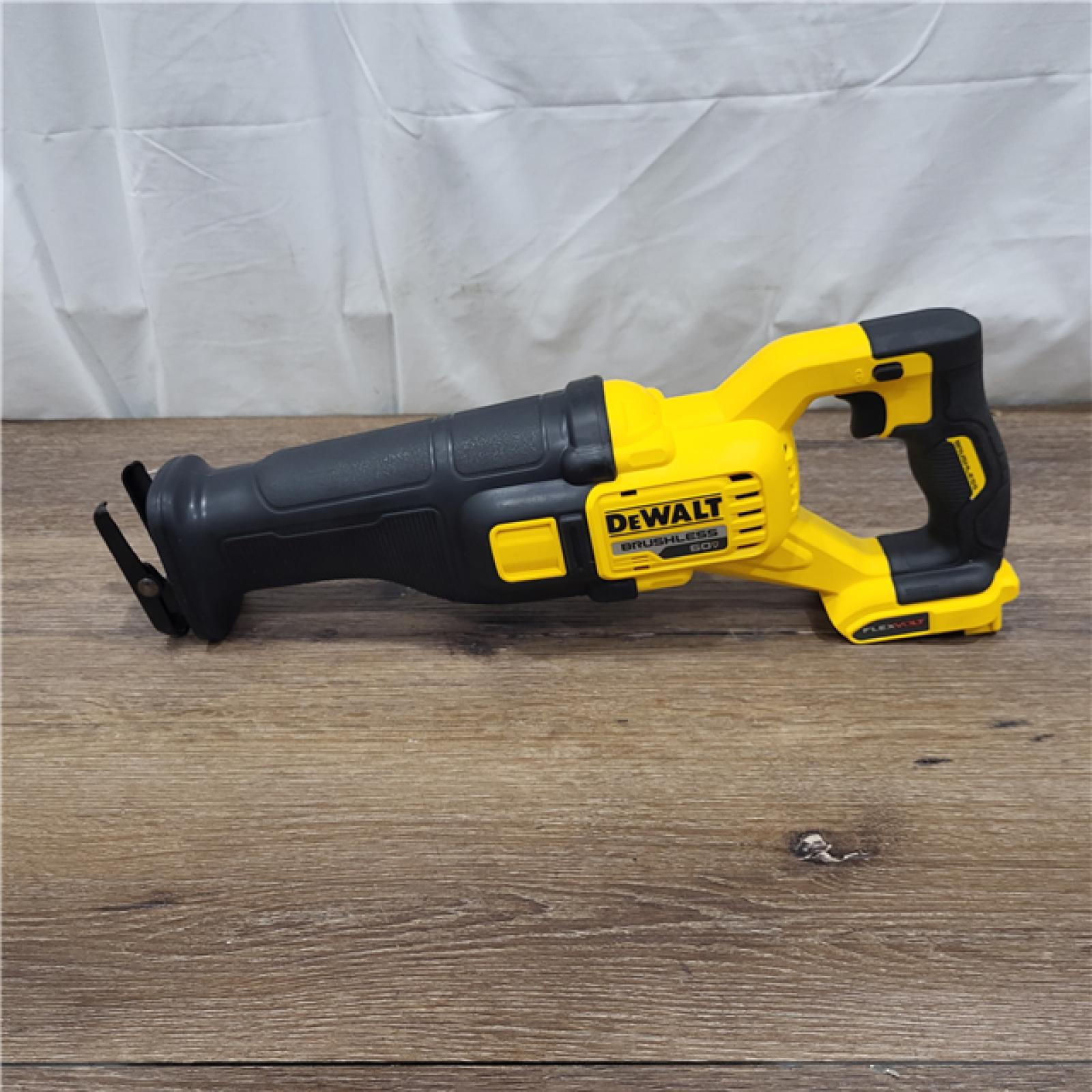 AS-IS DeWalt DCS389B FLEXVOLT 60V MAX Cordless Brushless Reciprocating Saw (Tool-Only)