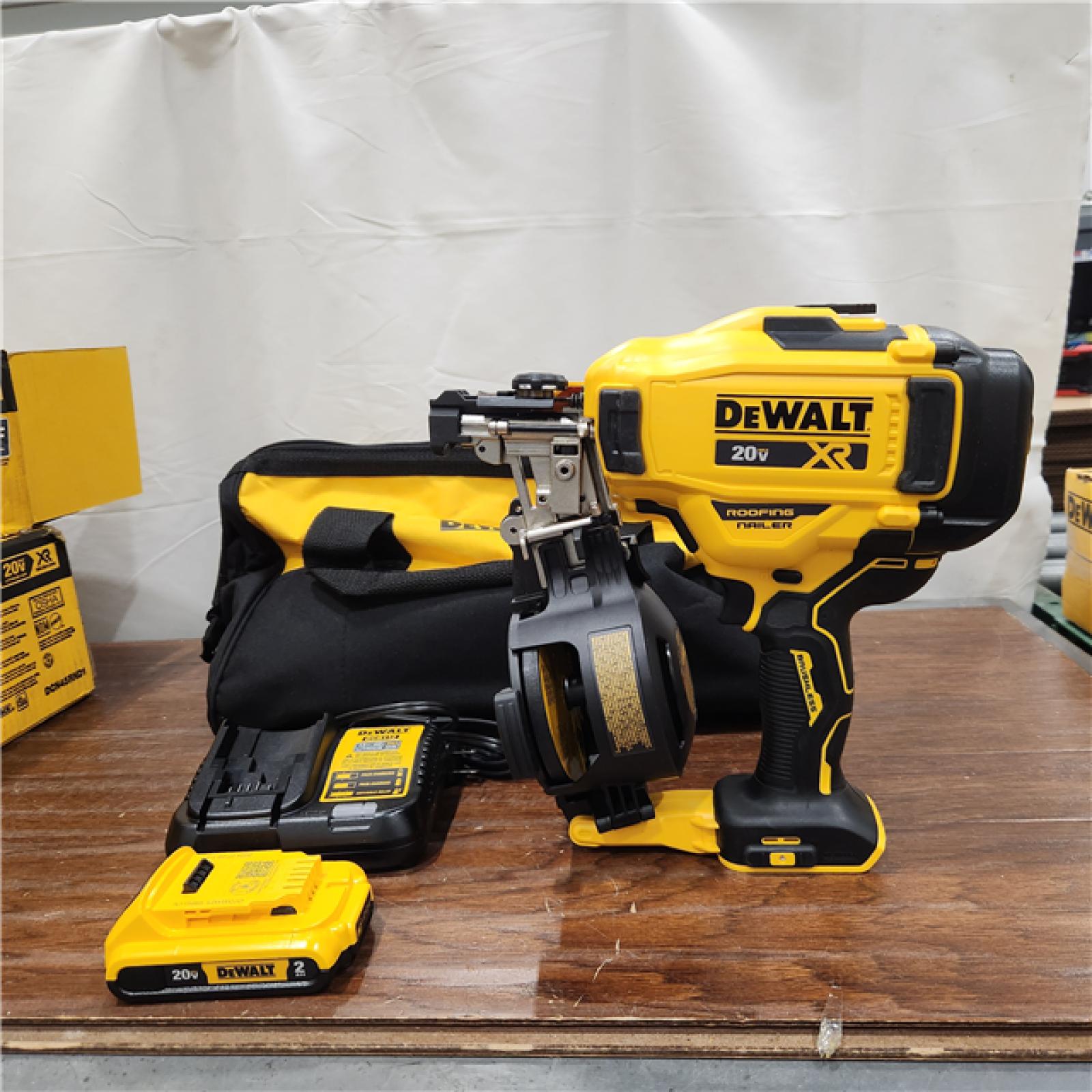 AS-IS DEWALT 2007898 Roofing Nailer Cordless