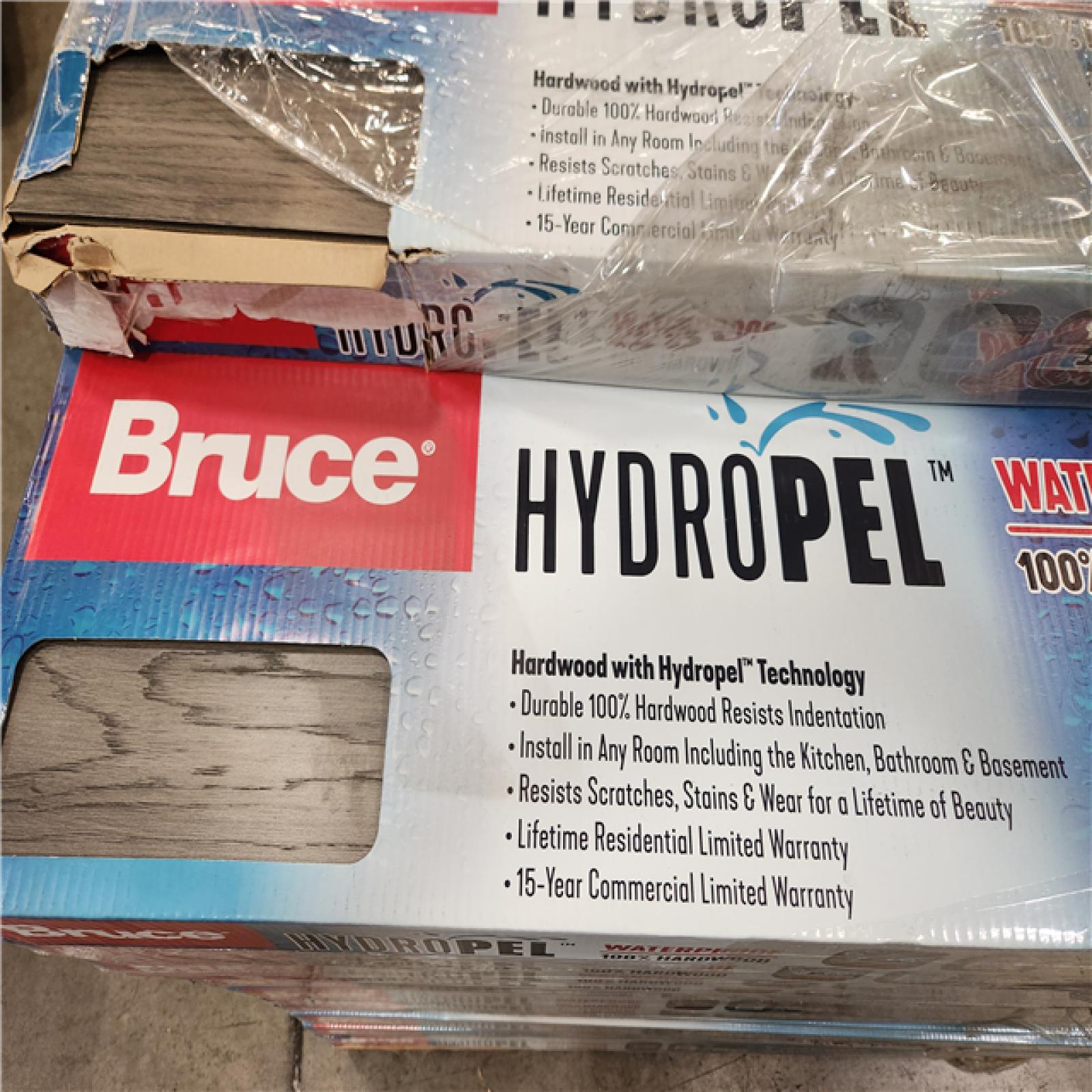 Phoenix Location Bruce Hydropel Cool Gray Hickory 7/16 in. T x 5 in. W Waterproof Click Lock Engineered Hardwood Flooring (836 sq.ft. 37 ctn)