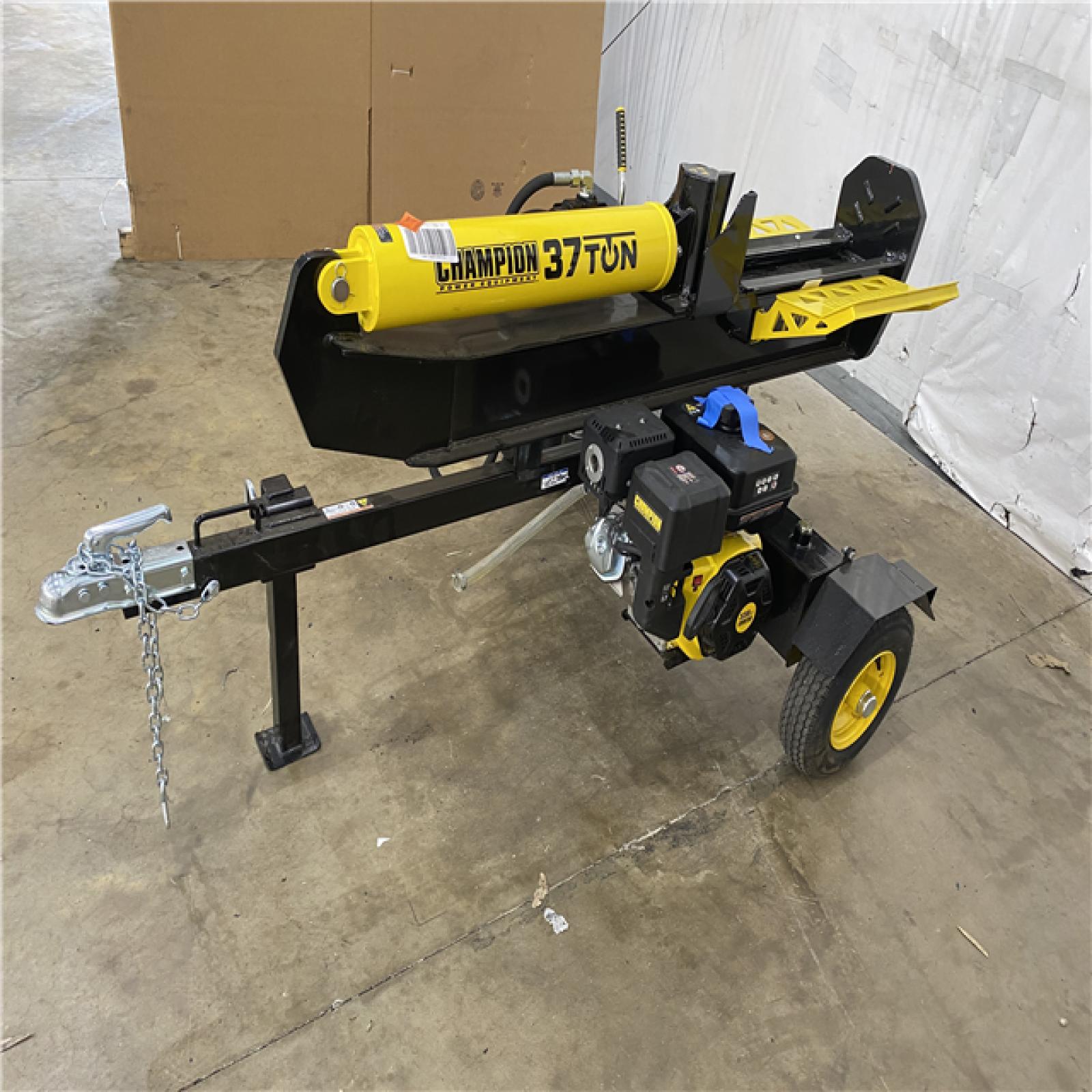 Houston Location AS IS - Champion 27 Ton Log Splitter