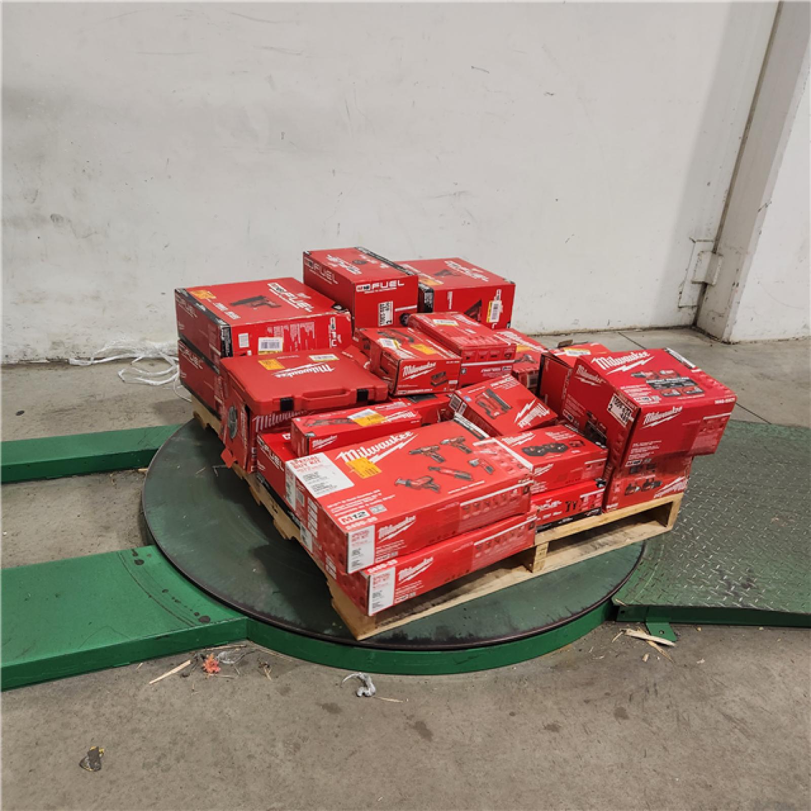 Dallas Location - As-Is MILWAUKEE Tool Pallet