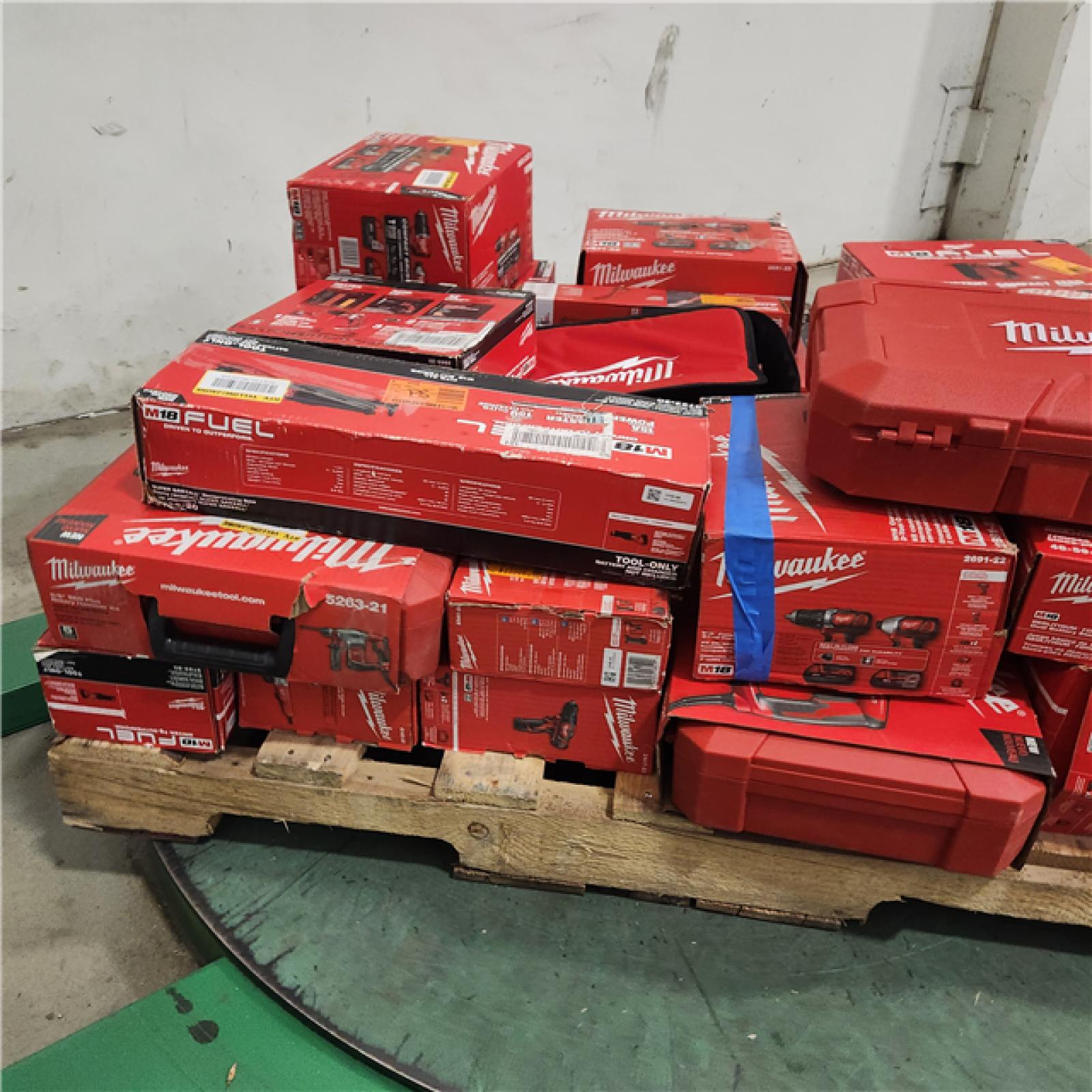 Dallas Location - As-Is MILWAUKEE Tool Pallet