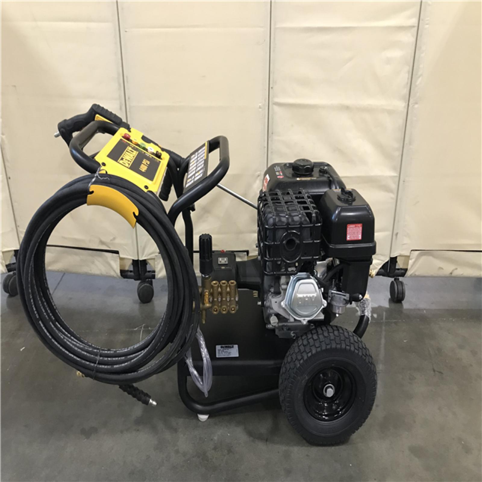 California AS-IS DEWALT 4400 PSI 4.0 GPM Gas Cold Water Pressure Washer with 420cc Engine-Appears LIKE-NEW Condition