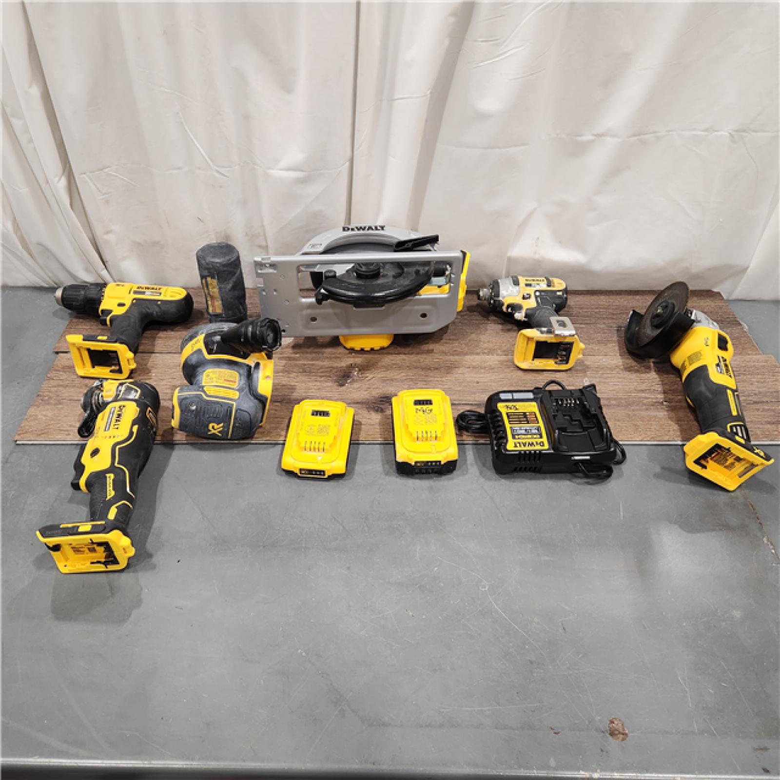 AS IS Dewalt 20-Volt MAX ToughSystem Lithium-Ion 6-Tool Cordless Combo Kit