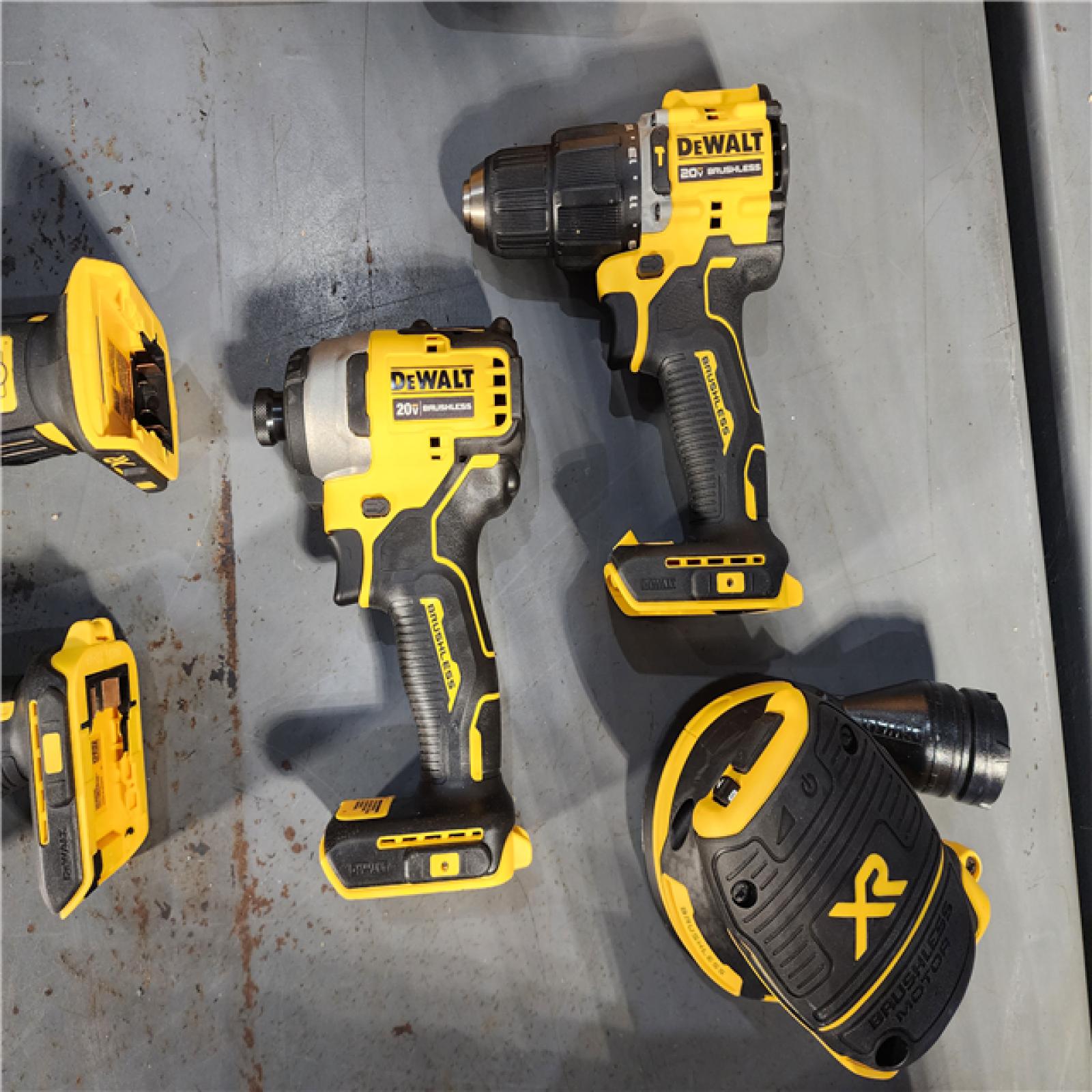 HOUSTON LOCATION - AS-IS Dewalt 20-Volt MAX ToughSystem Lithium-Ion 5-Tool Cordless Combo Kit