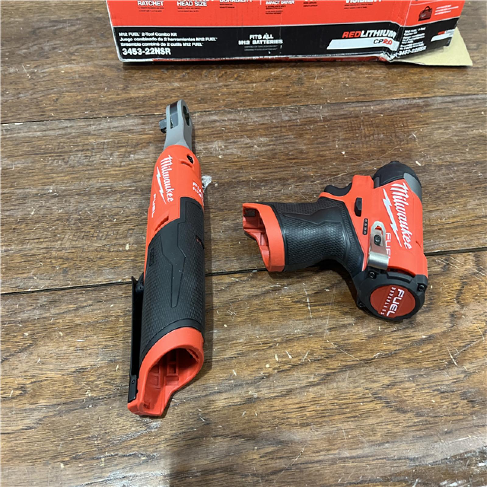 AS-IS Milwaukee 3453-22HSR M12 FUEL 12V Lithium-Ion Cordless 3/8 in. Ratchet and 1/4 in. Impact Driver Kit