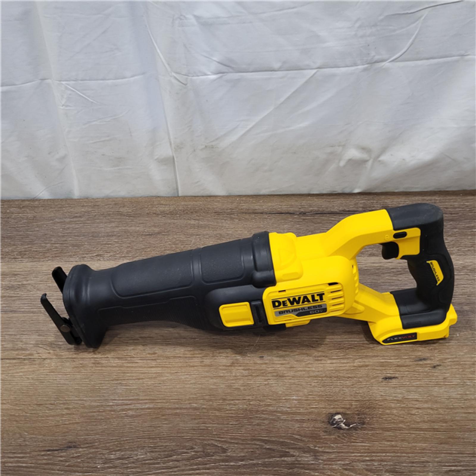 AS-IS DeWalt DCS389B FLEXVOLT 60V MAX Cordless Brushless Reciprocating Saw (Tool-Only)