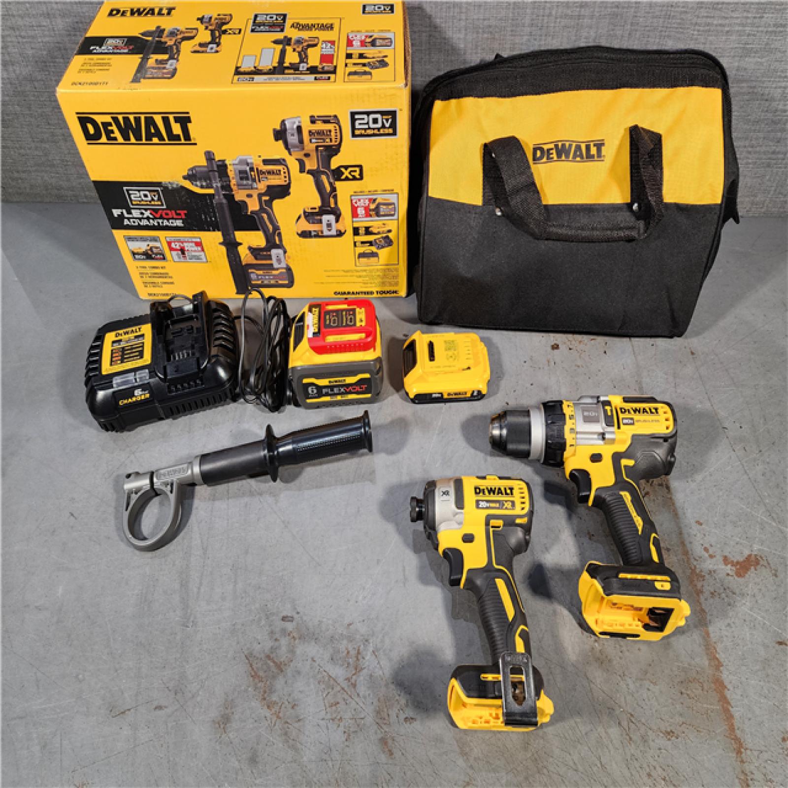 HOUSTON LOCATION - AS-IS (APPEARS LIKE NEW) 20V MAX Cordless Brushless Hammer Drill/Driver 2 Tool Combo Kit with FLEXVOLT ADVANTAGE